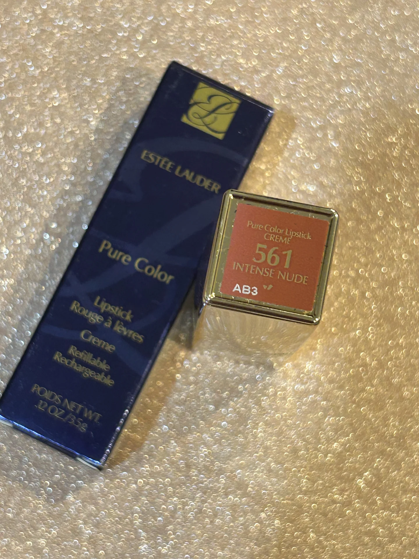 estee lauder 561 помада - миниатюра 5