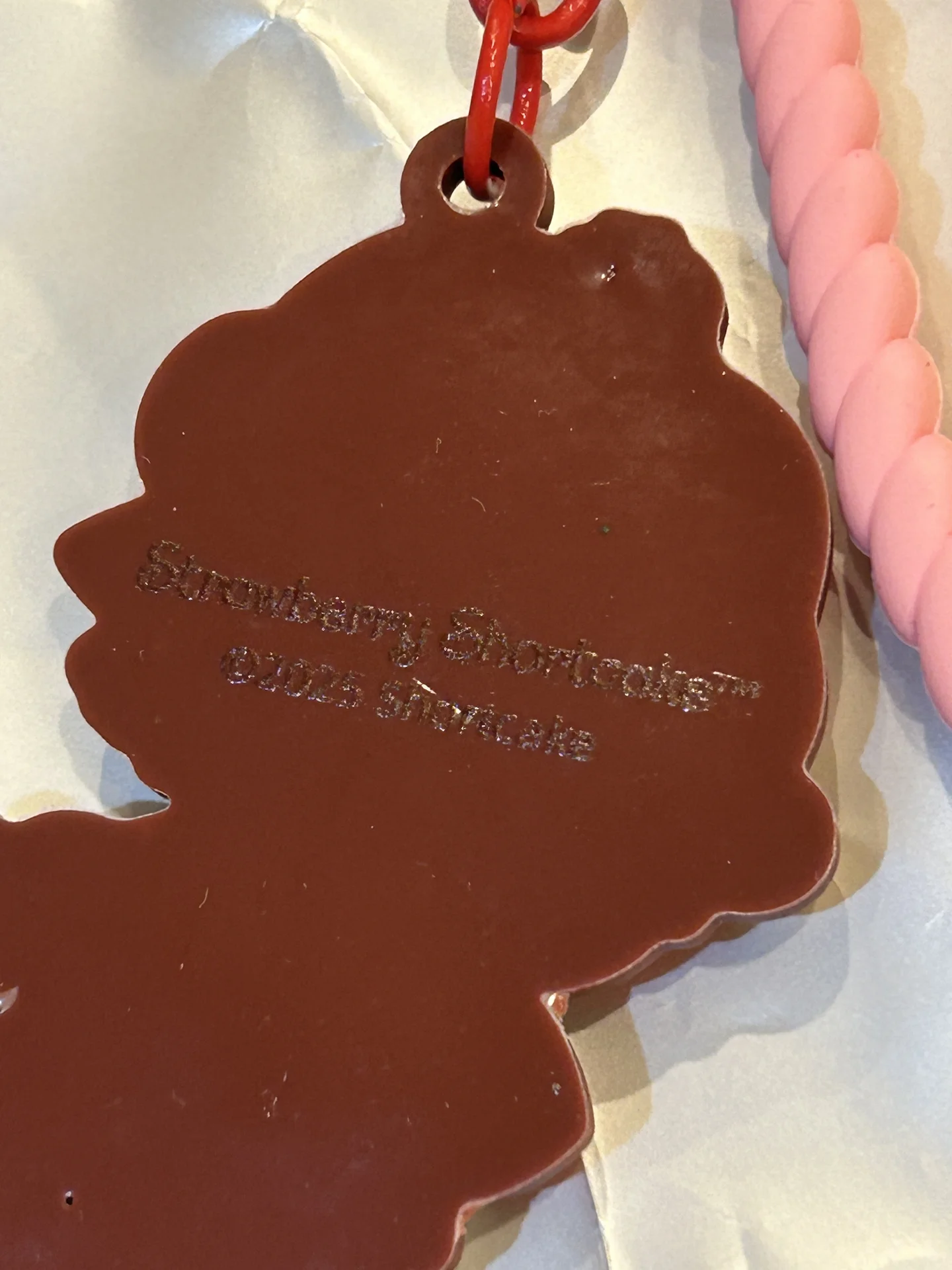 брелок shein x strawberry shortcake - миниатюра 2