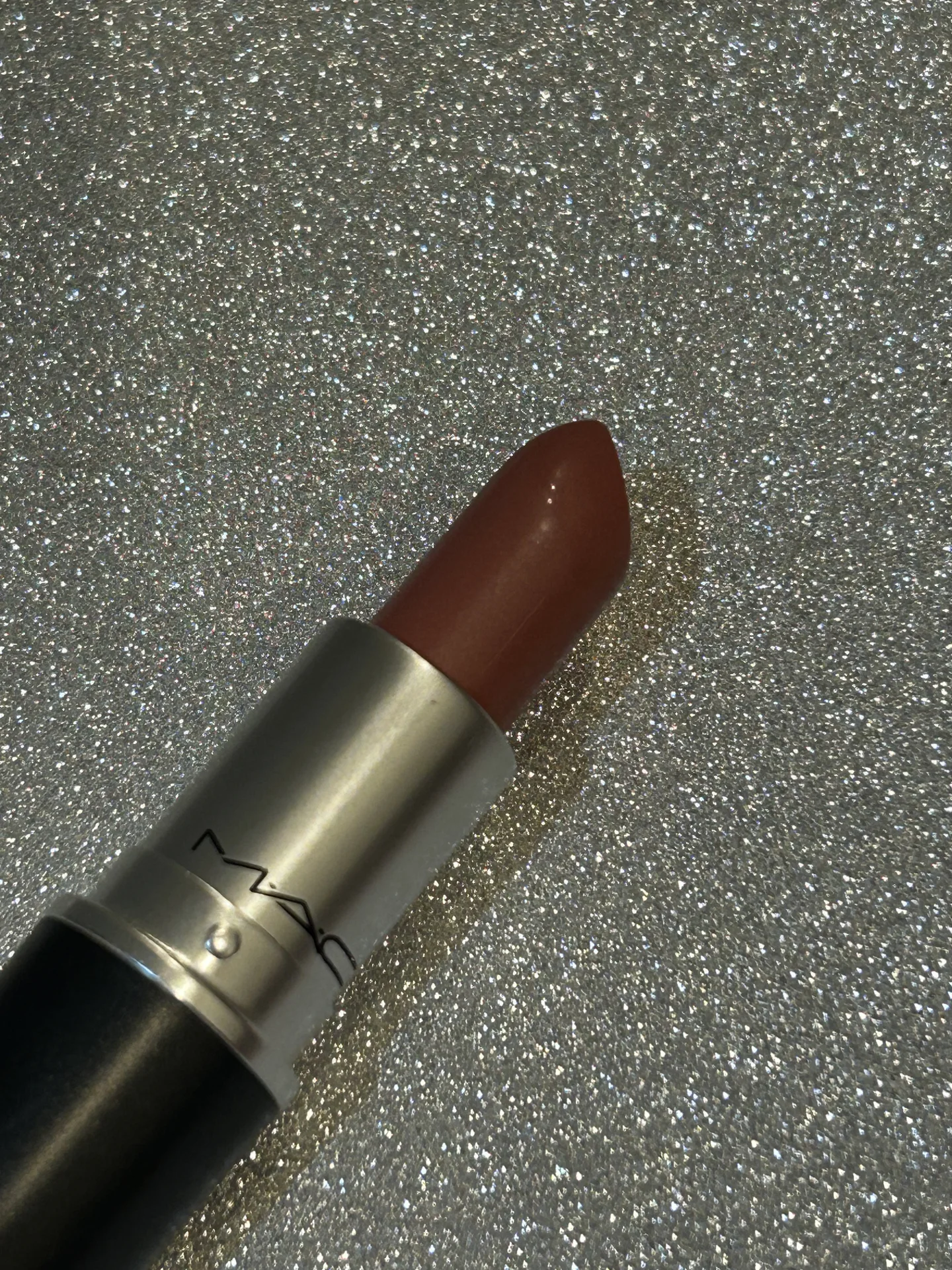 Mac frost lipstick angel - миниатюра 4