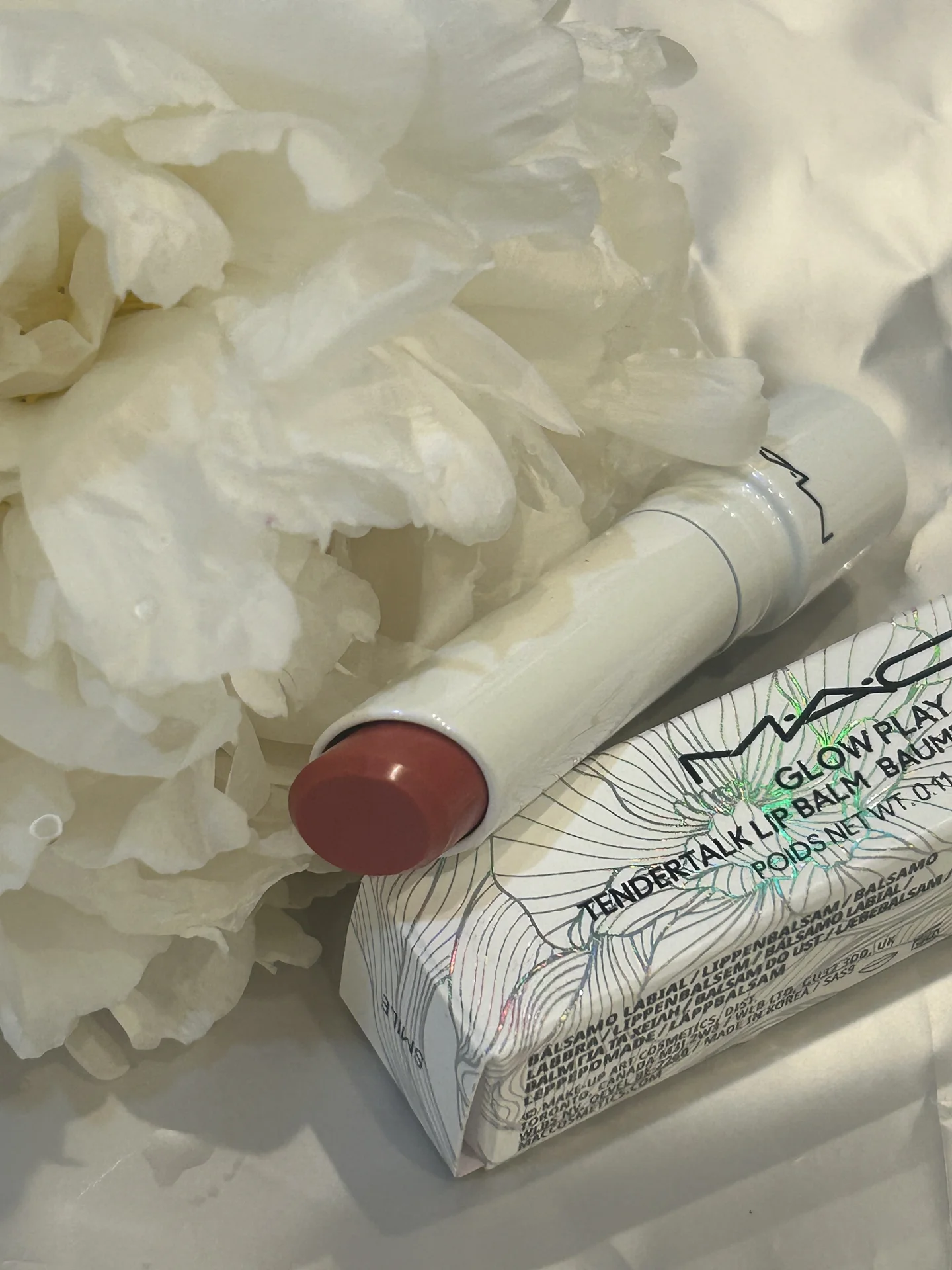 mac glow play smile - миниатюра 2