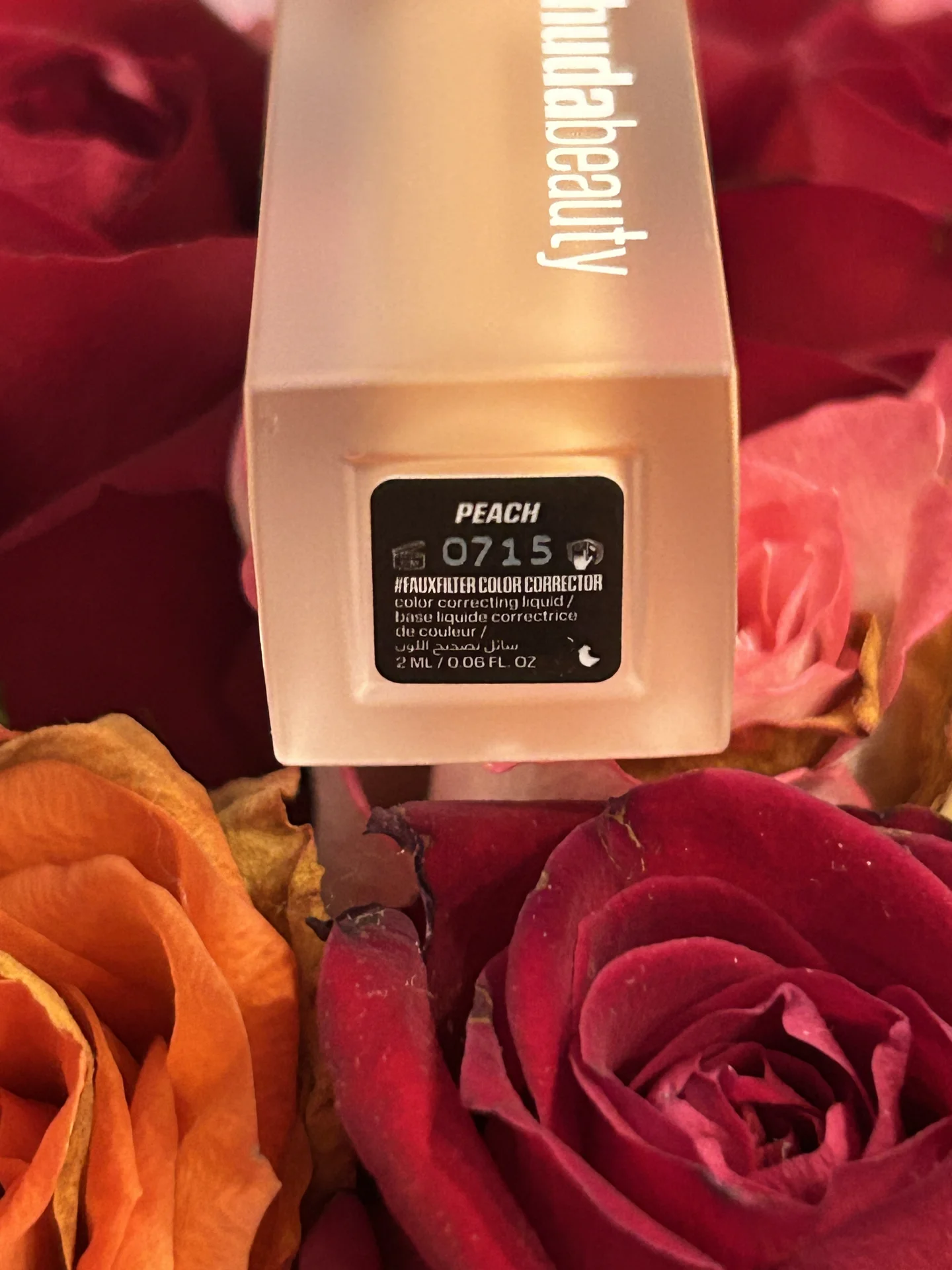 консилер huda beauty - миниатюра 2