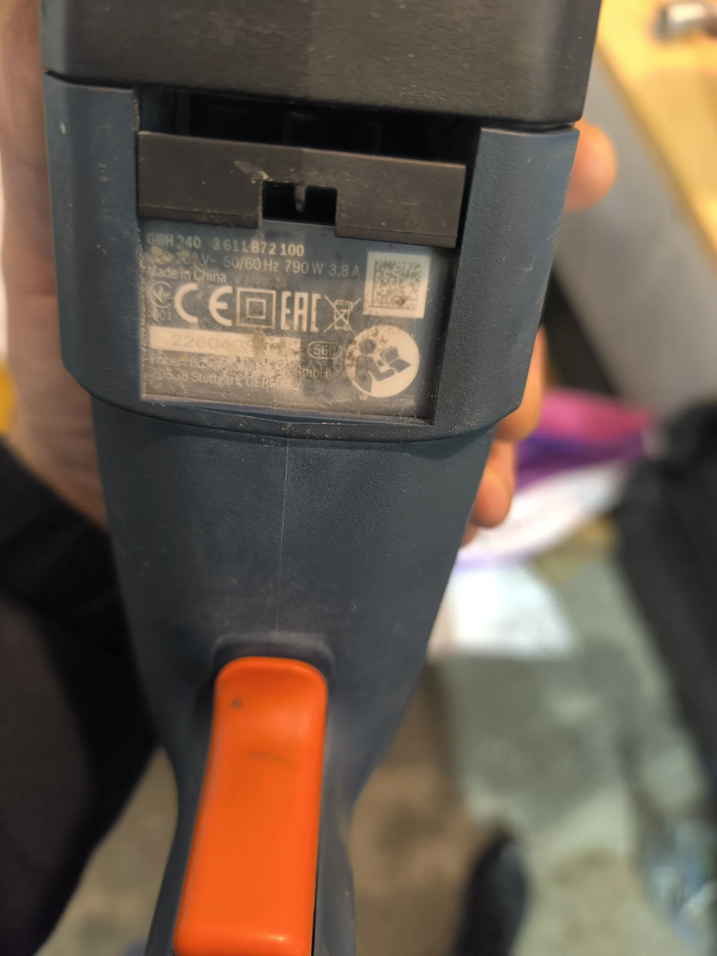 Перфоратор bosch gbh 240 professional - миниатюра 2