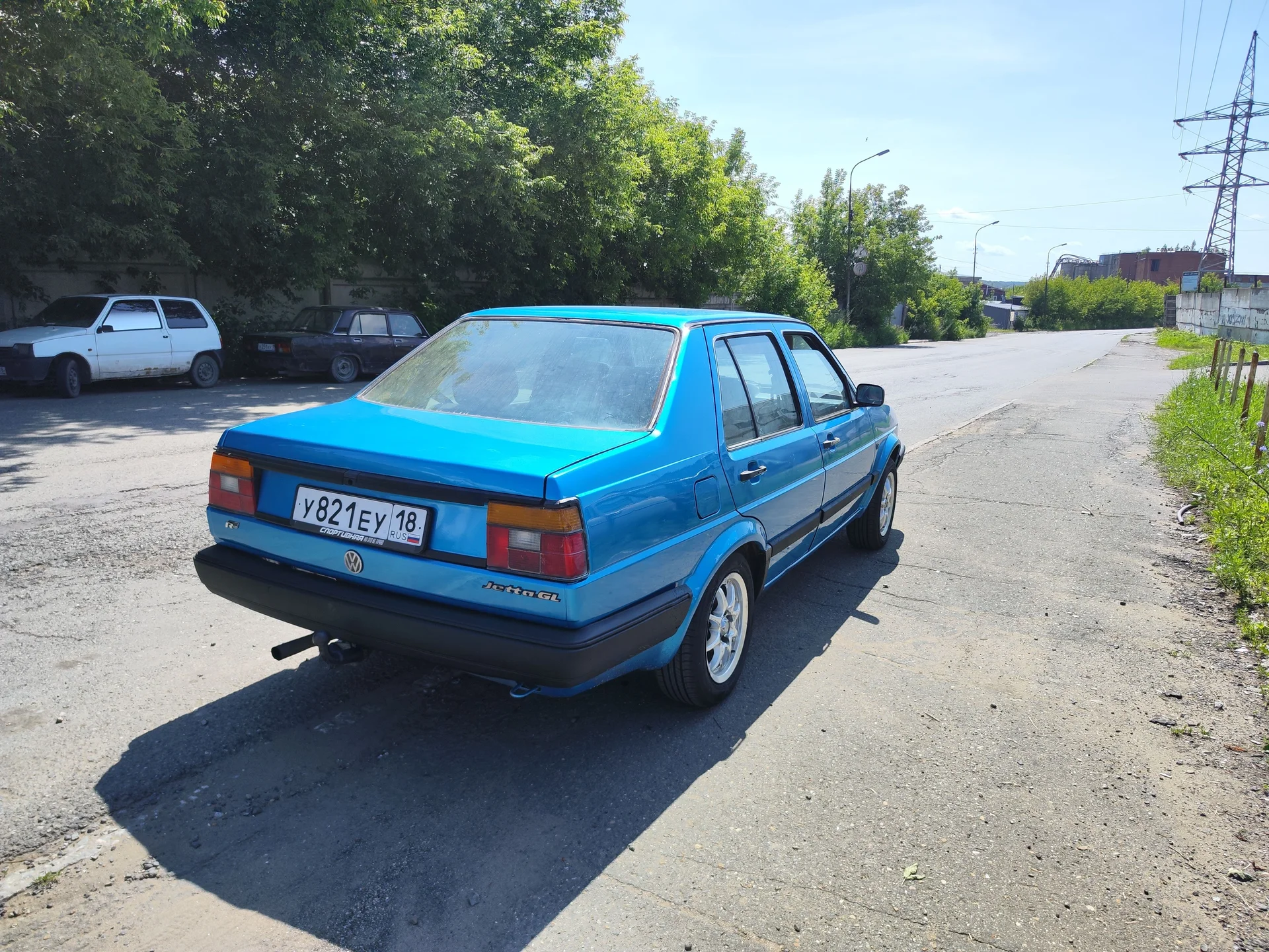 Автомобиль Volkswagen Jetta 2 - миниатюра 5