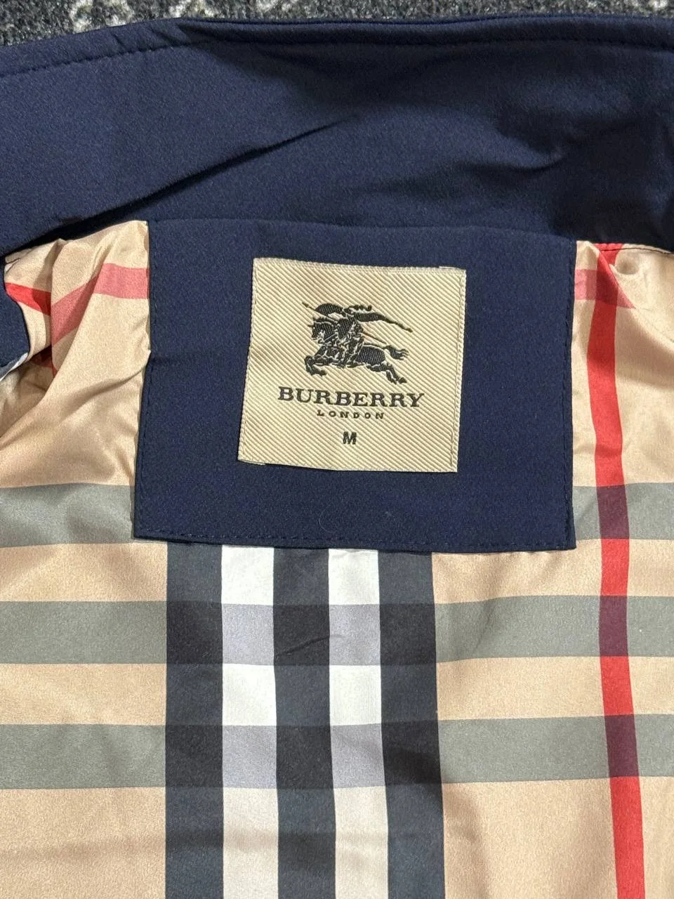 Куртка Burberry - миниатюра 4