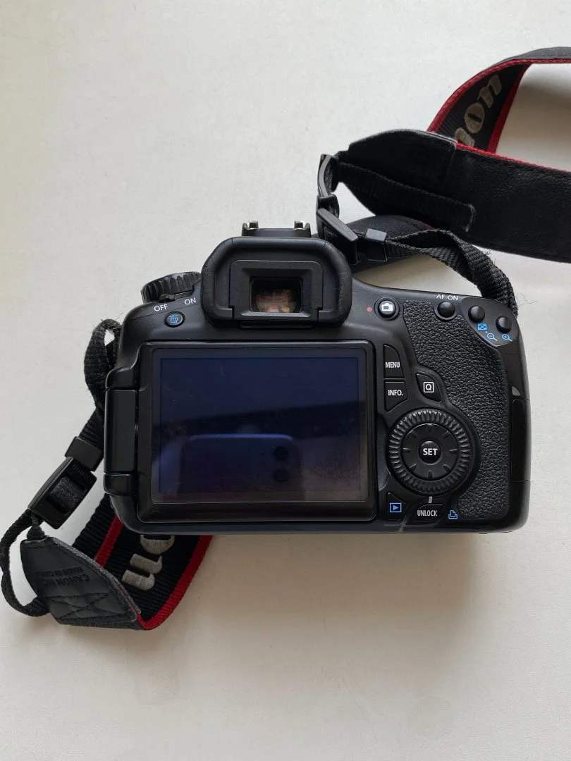 Фотоаппарат Canon 60D body - миниатюра 3