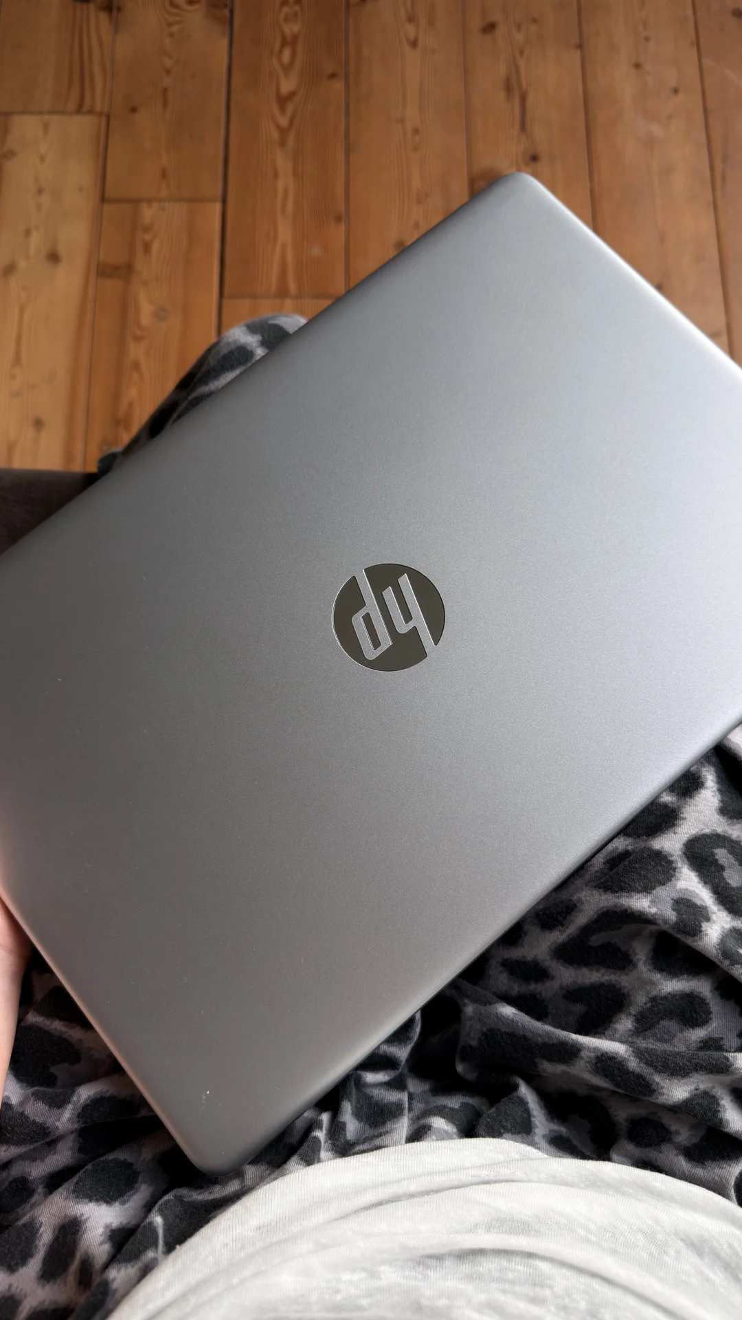 ноутбук hp laptop 15s-eq2086ur - изображение 1