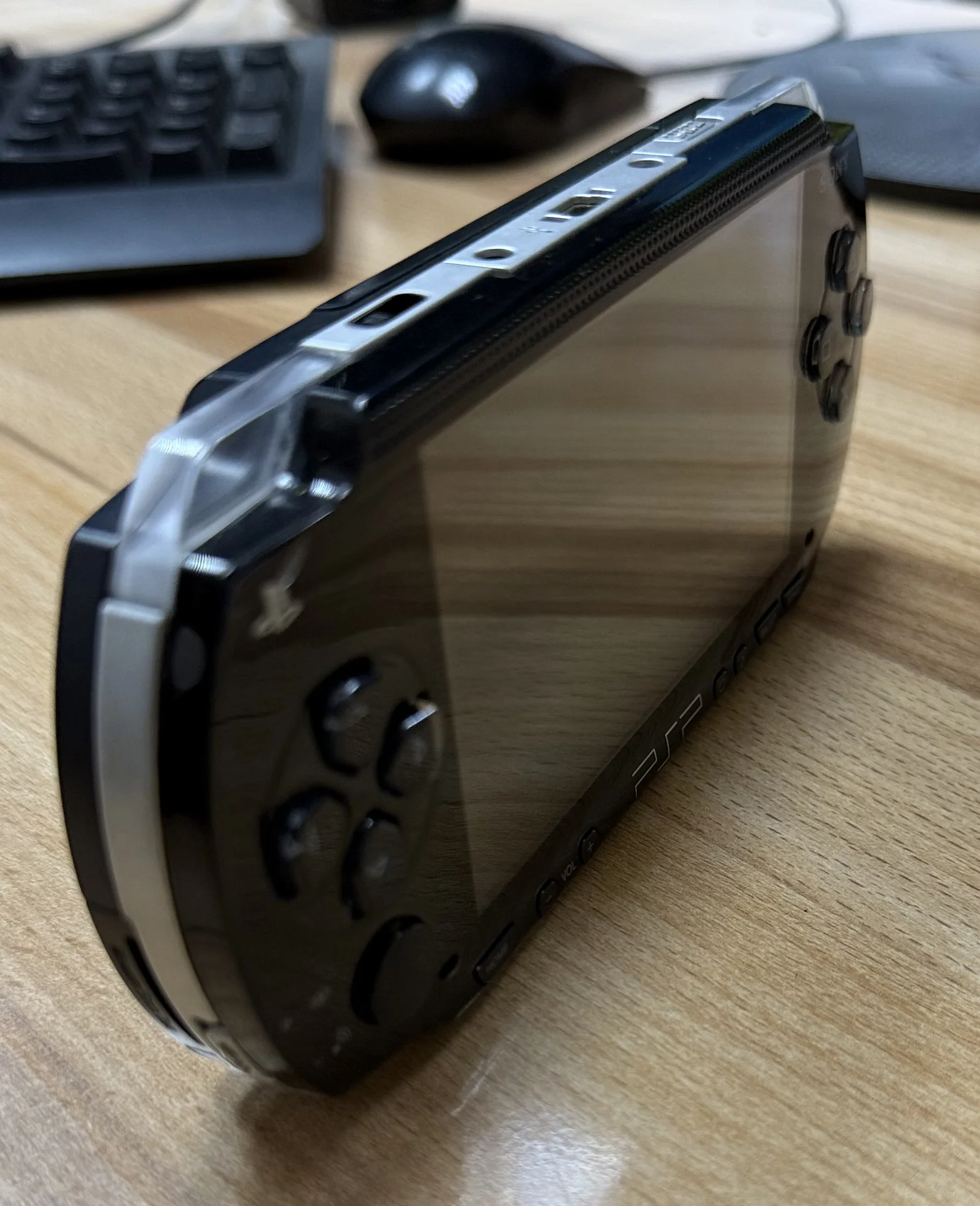Sony PlayStation Portable PSP-1004 - миниатюра 4