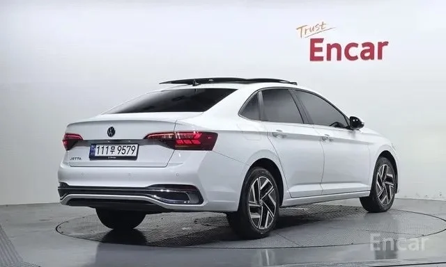 Volkswagen jetta - миниатюра 2