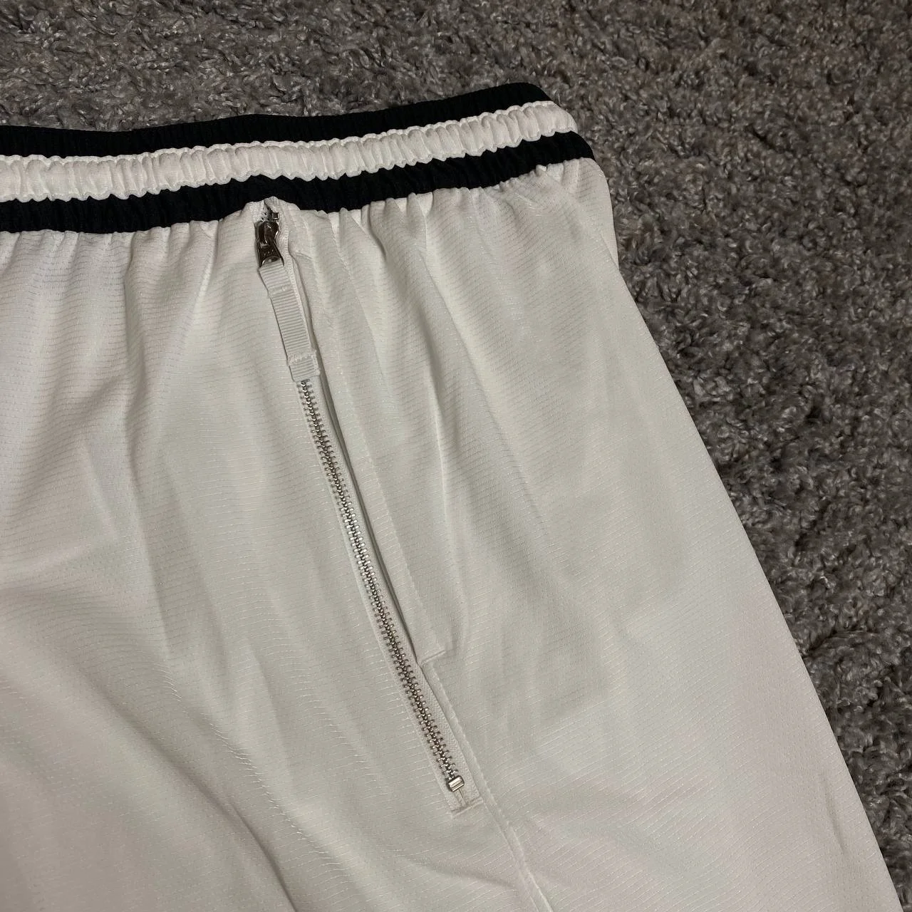 Шорты Nike DRI-FIT DNA White оригинал - миниатюра 3