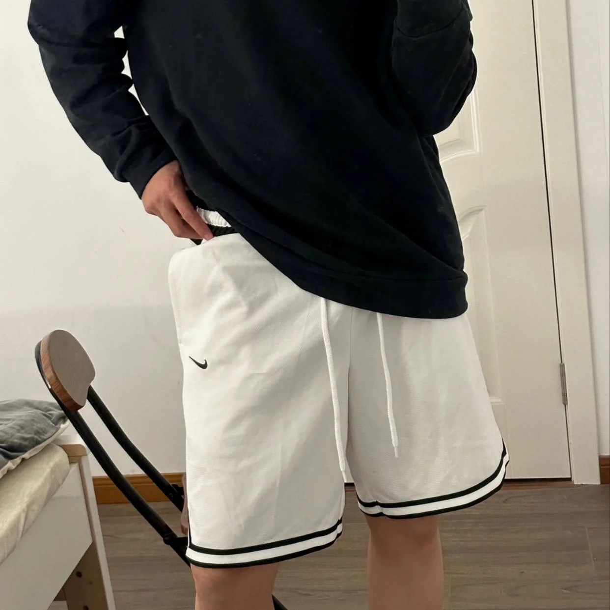 Шорты Nike DRI-FIT DNA White оригинал - миниатюра 4