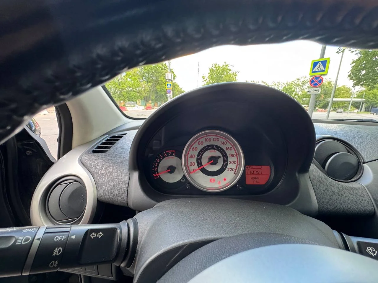 Mazda 2 - миниатюра 5