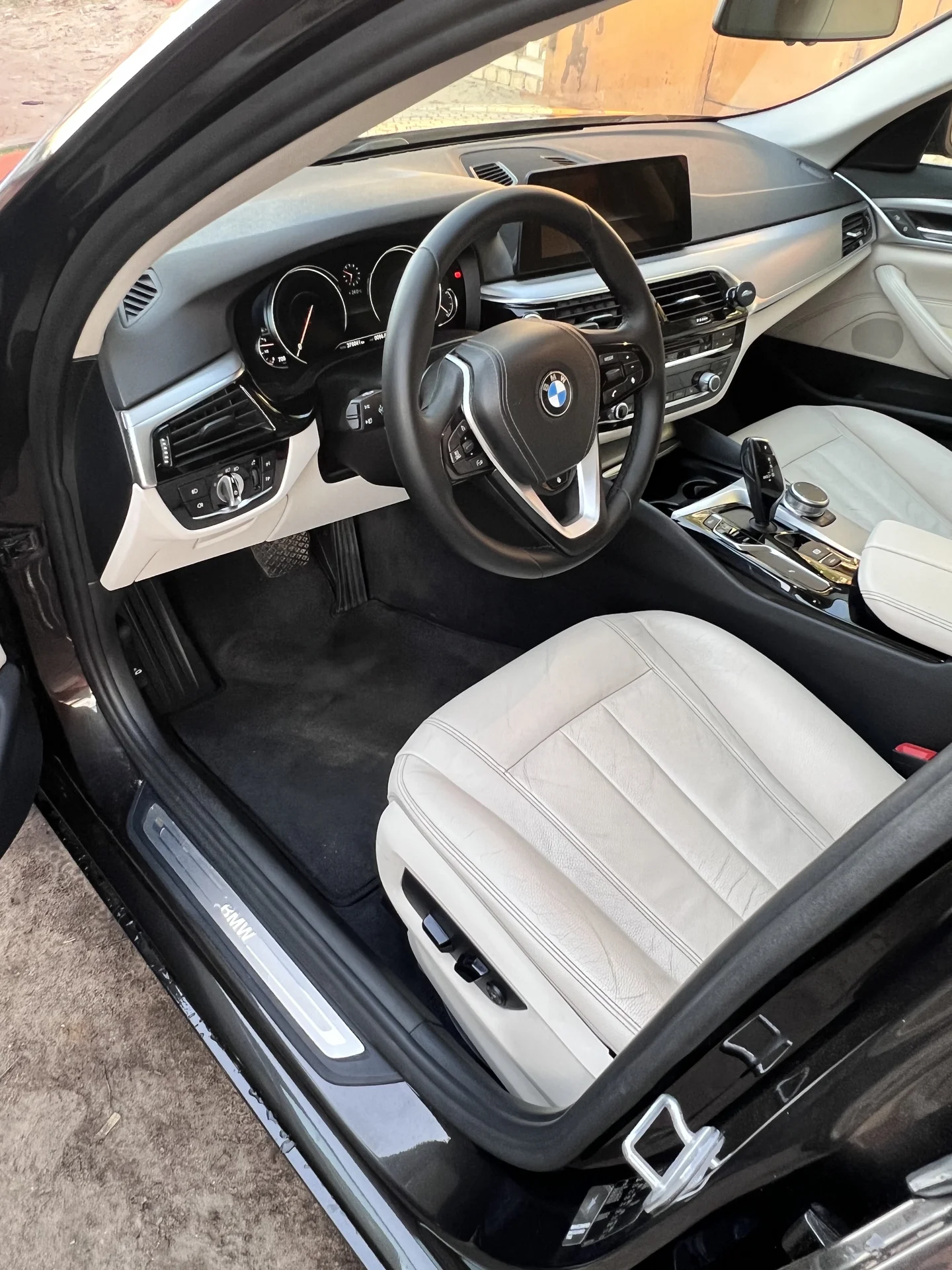 BMW G31 - миниатюра 3
