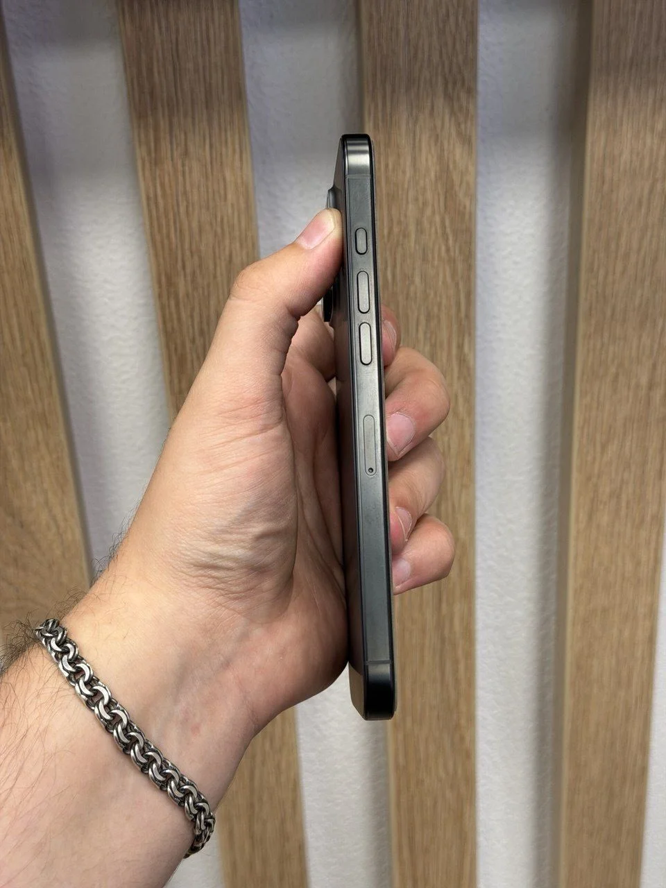 iPhone 16 Pro Max, 512 ГБ, SIM + eSim - миниатюра 5