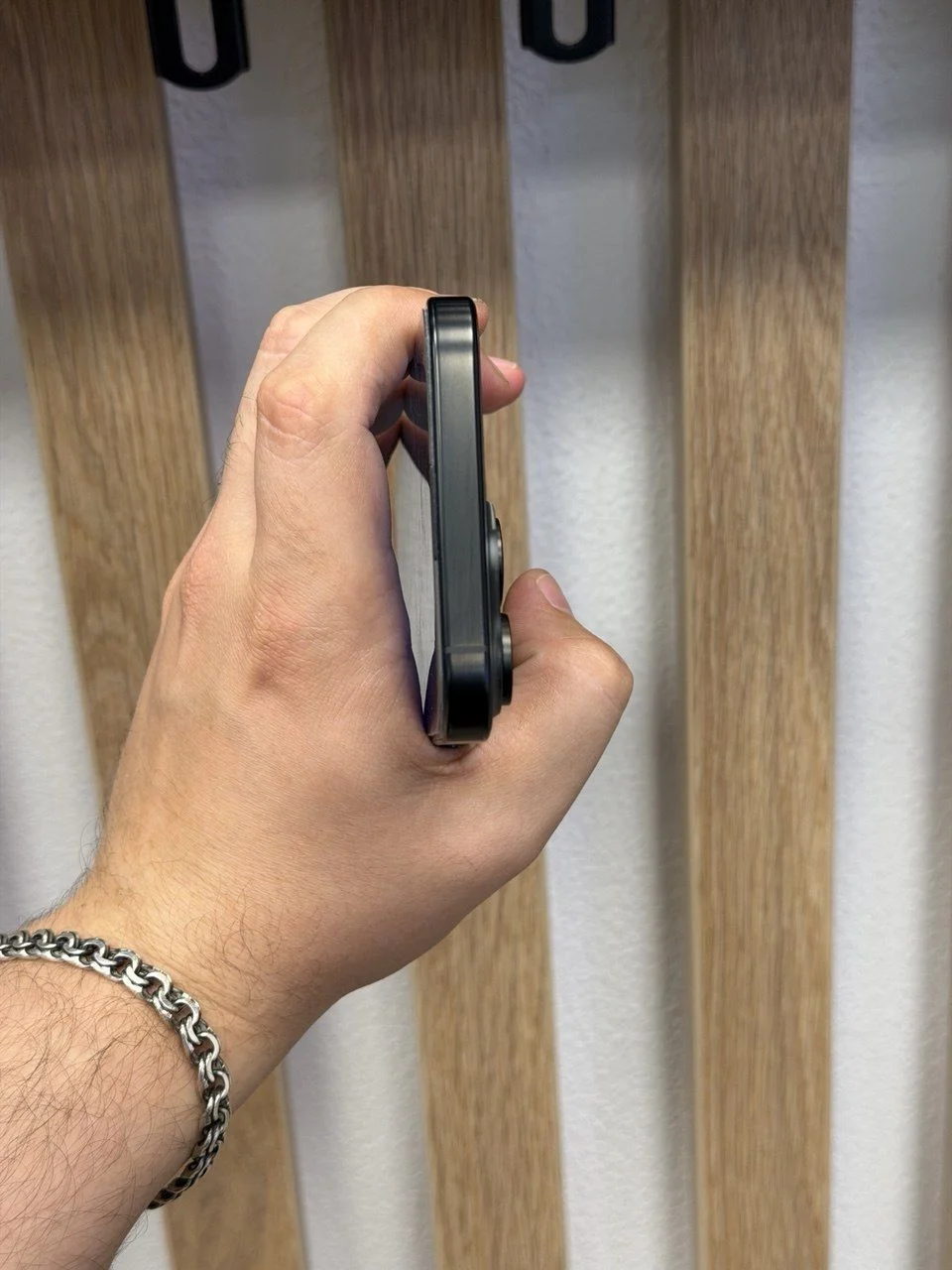 iPhone 16 Pro Max, 512 ГБ, SIM + eSim - миниатюра 7
