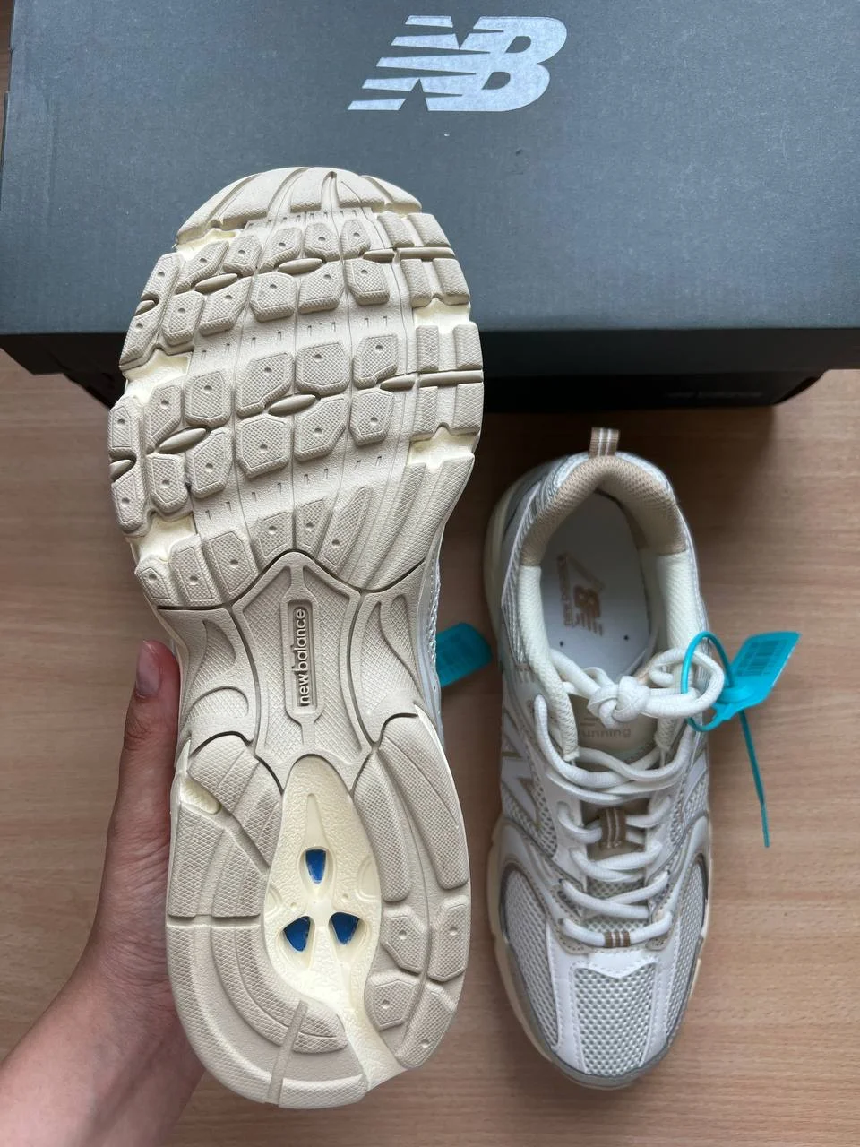 Кроссовки New Balance 530 оригинал beige - миниатюра 4