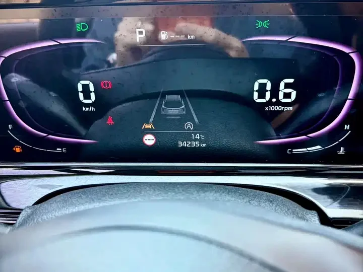 Kia Seltos - миниатюра 12