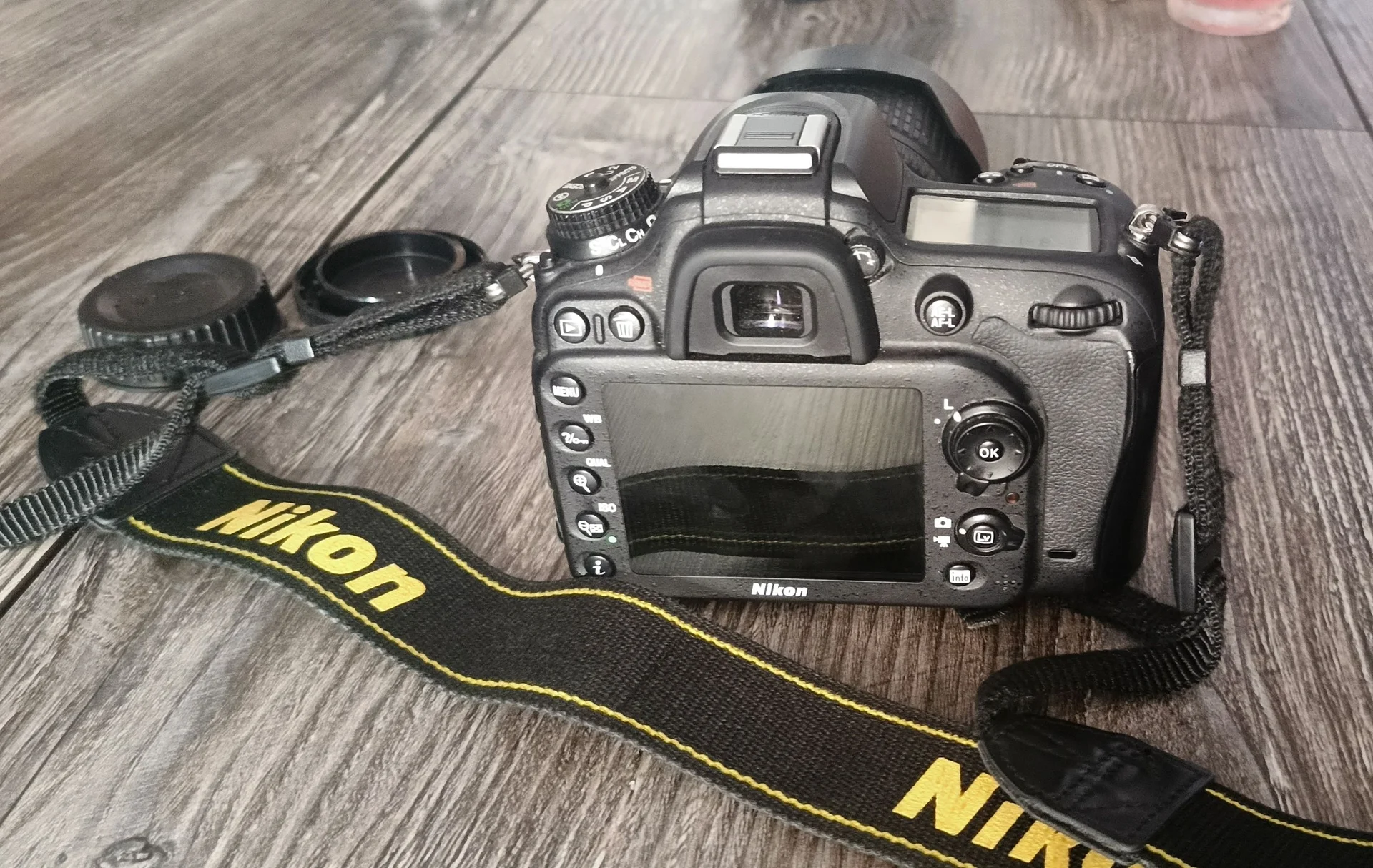 камера Nikon D7100 - миниатюра 3