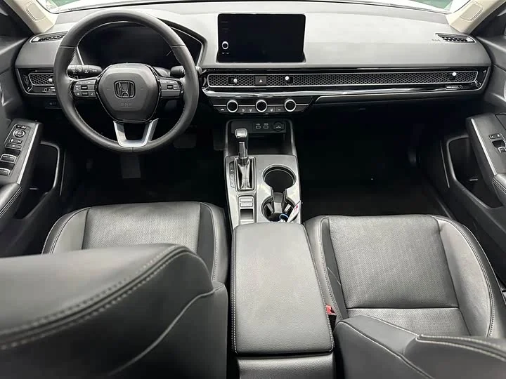 Honda Civic 180TURBO CVT Premium Edition 2023 - миниатюра 10