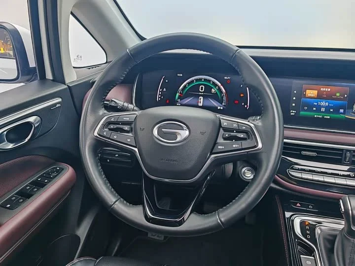 Trumpchi M6 PRO 270T Automatic Premium Edition 2022 - миниатюра 12
