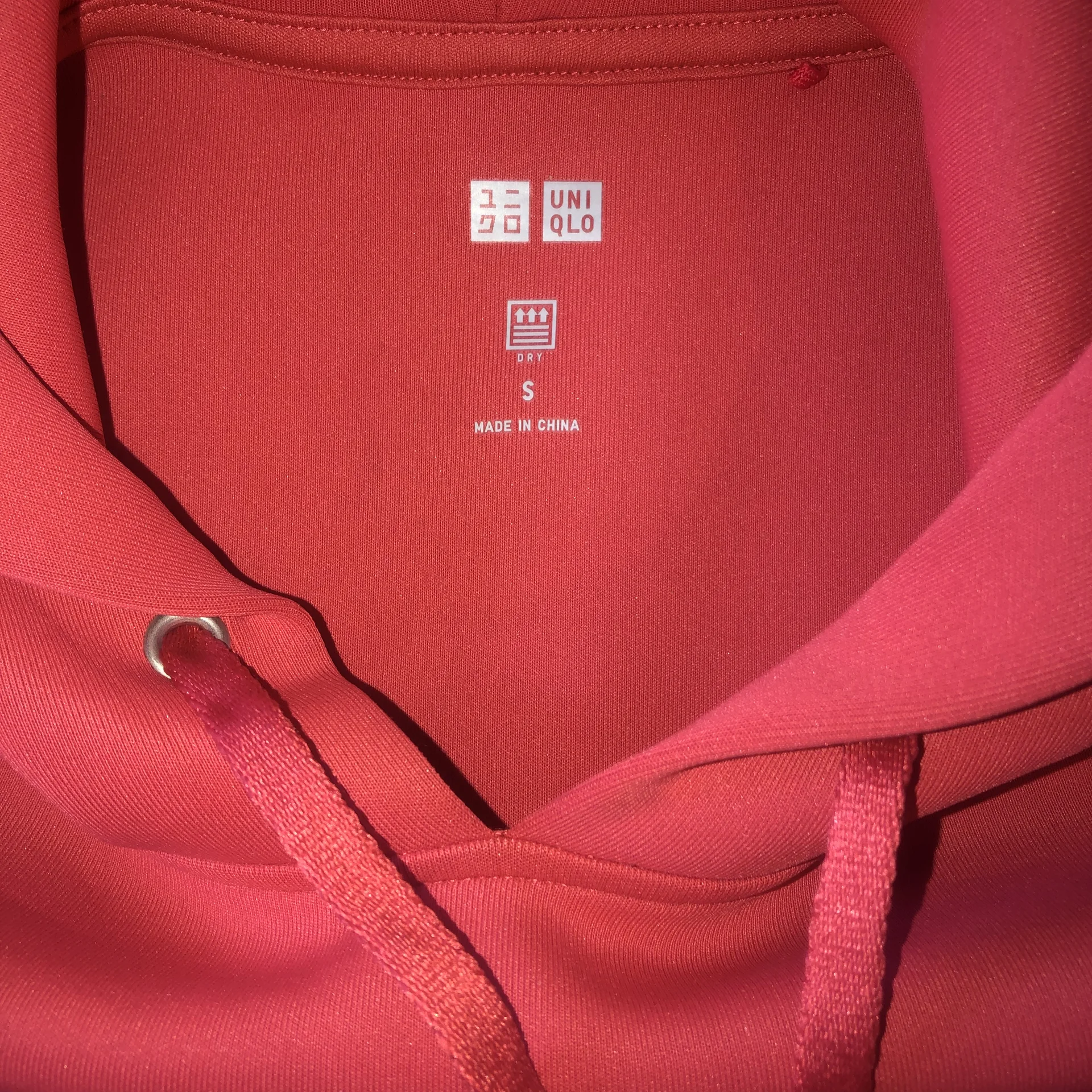 худи uniqlo - миниатюра 2