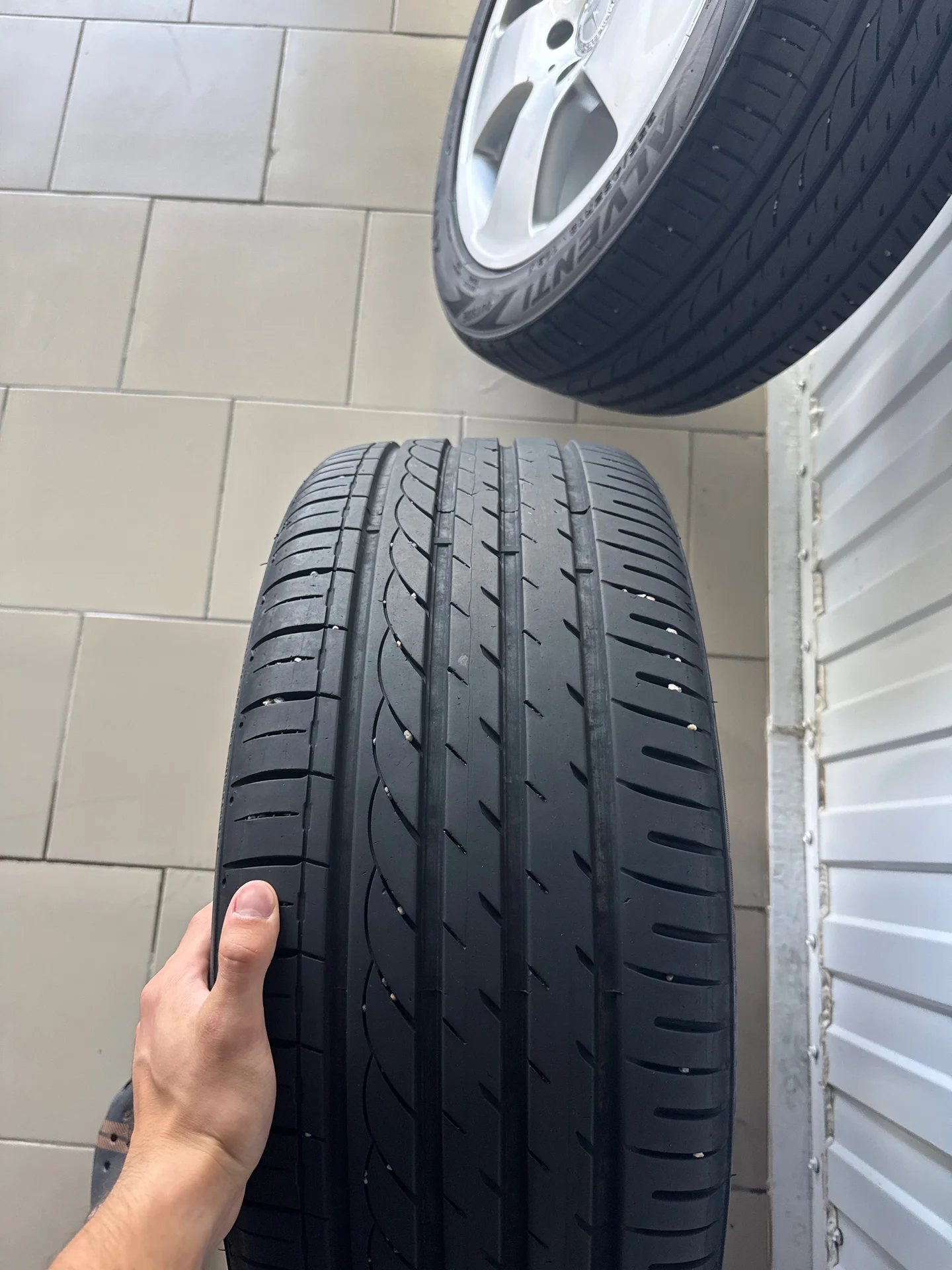 Резина летняя 255/45/18 Zeta Alventi - миниатюра 3