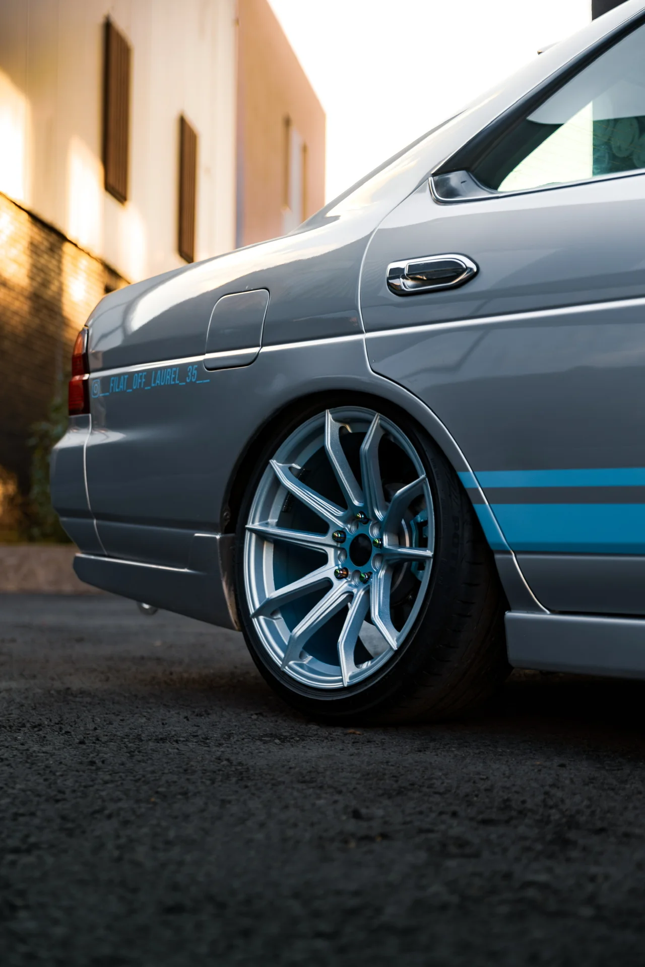 Nissan Laurel 35 - миниатюра 22