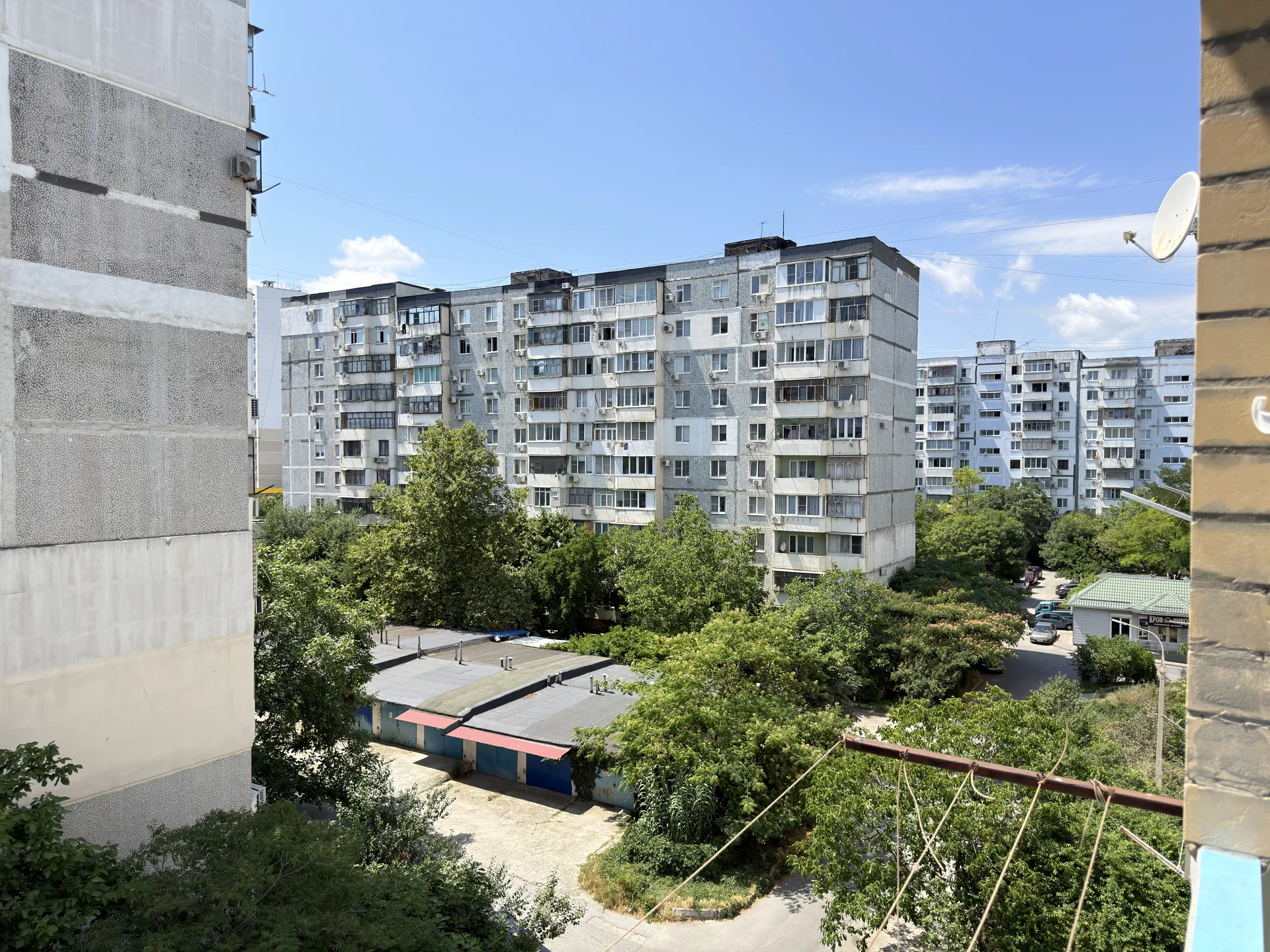 Сдаю Трешку в приморском микрарайоне - миниатюра 20