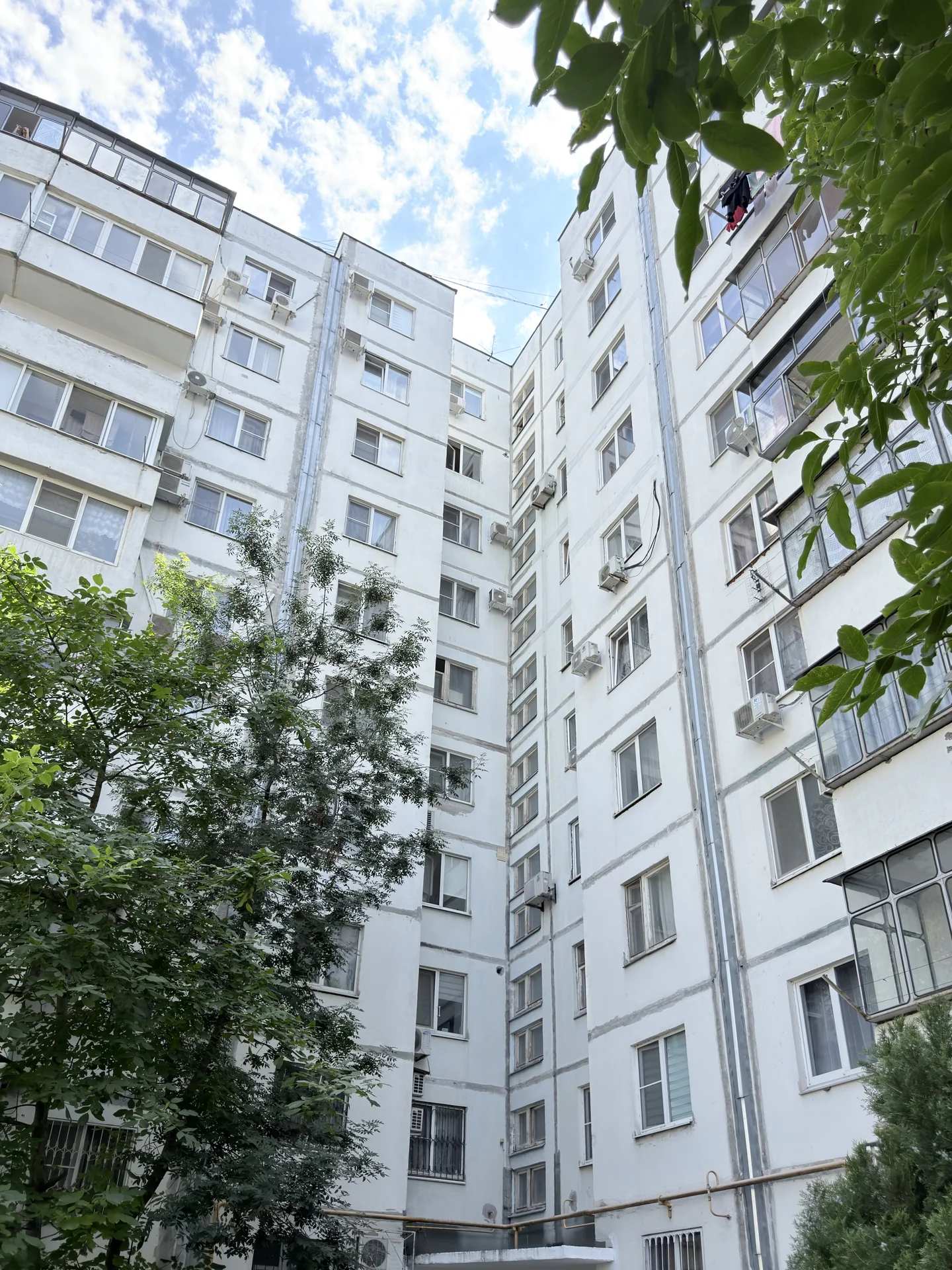 Сдаю Трешку в приморском микрарайоне - миниатюра 26