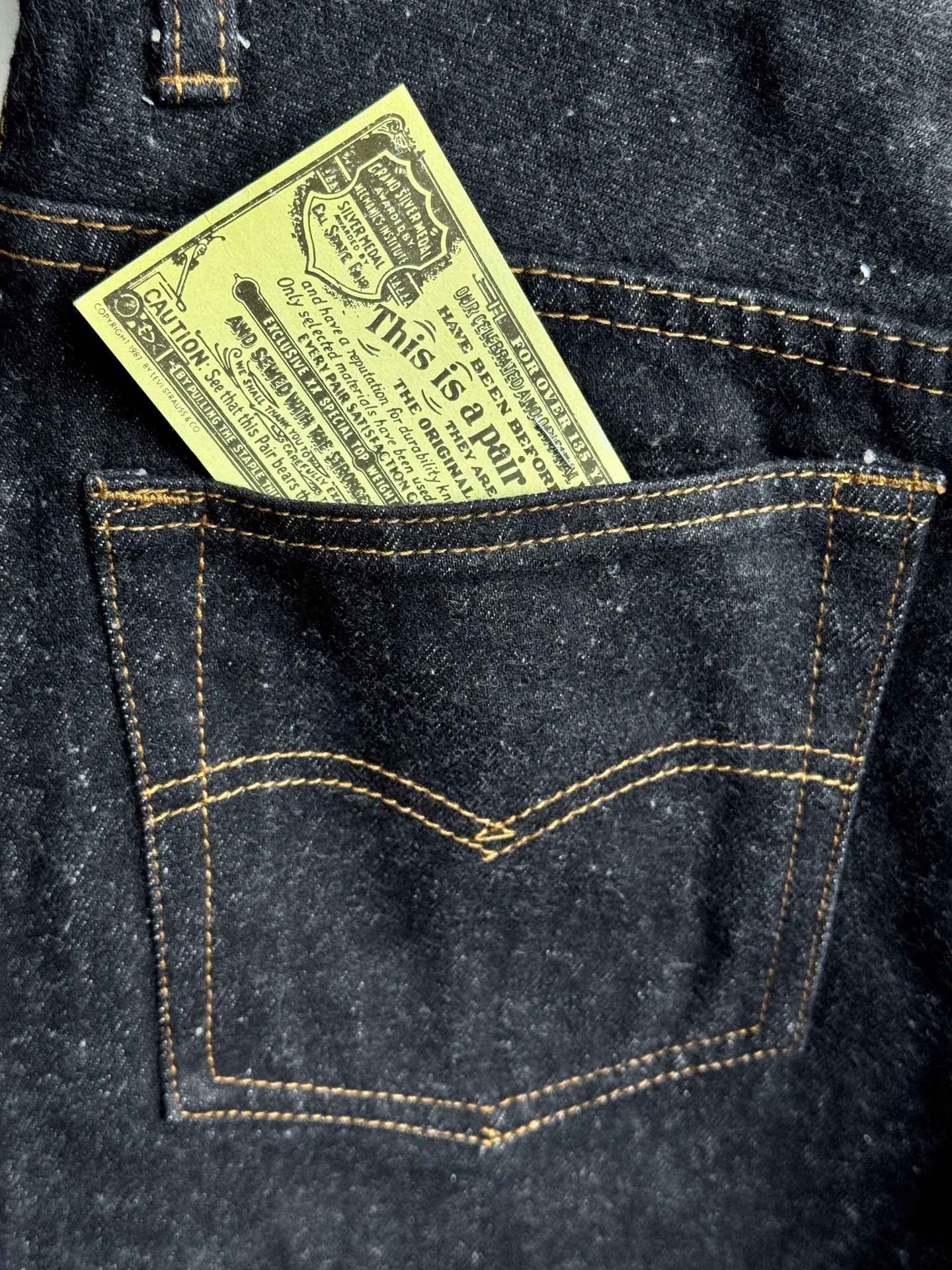 Винтажные джинсы Levis 501 - миниатюра 4