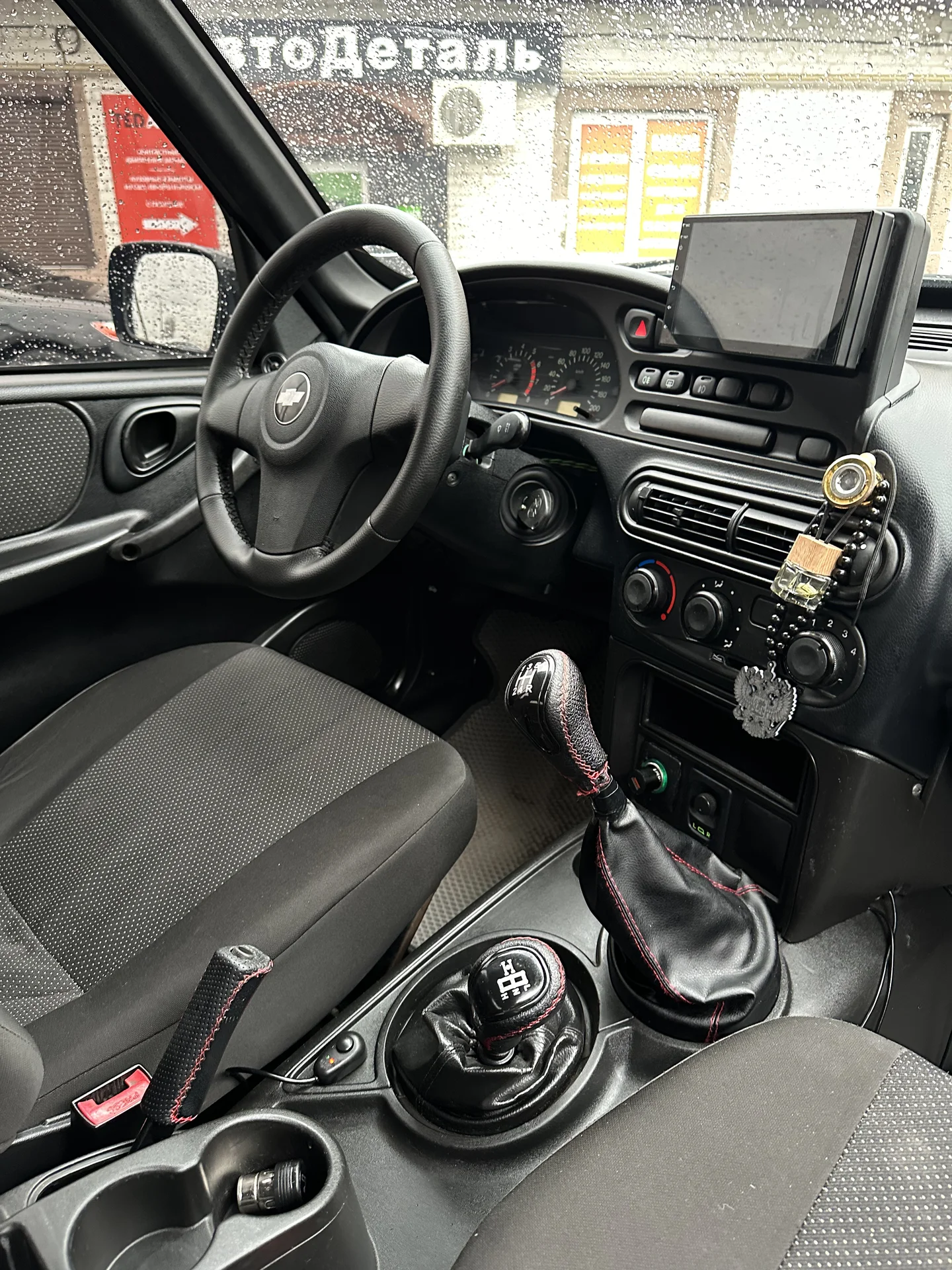 Chevrolet Niva - миниатюра 28