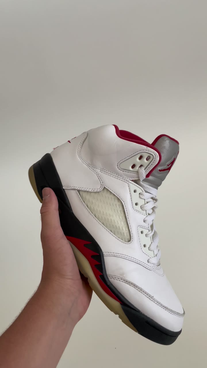 Jordan 5 оригинал - видео 7