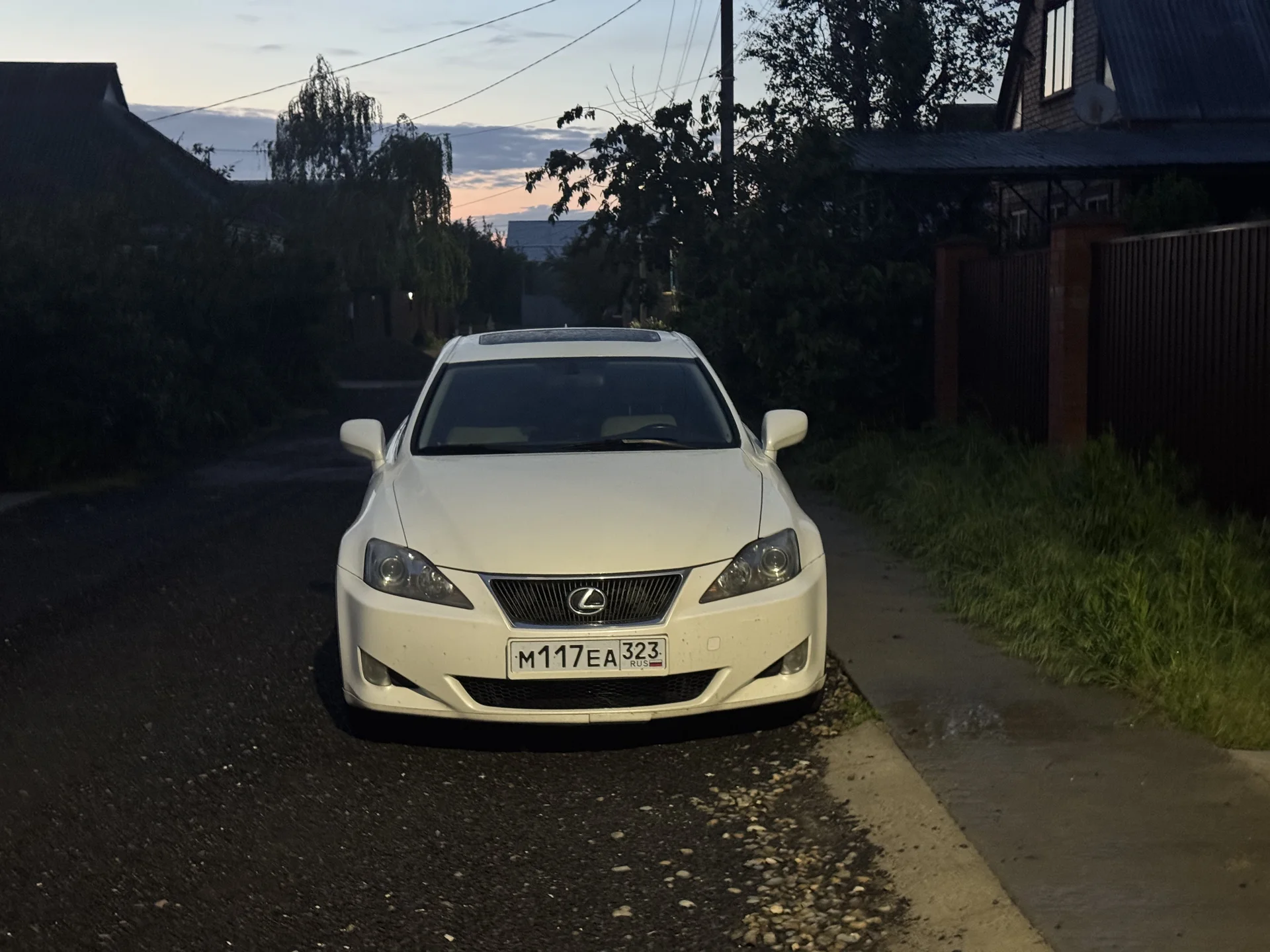 lexus is 250 - изображение 1