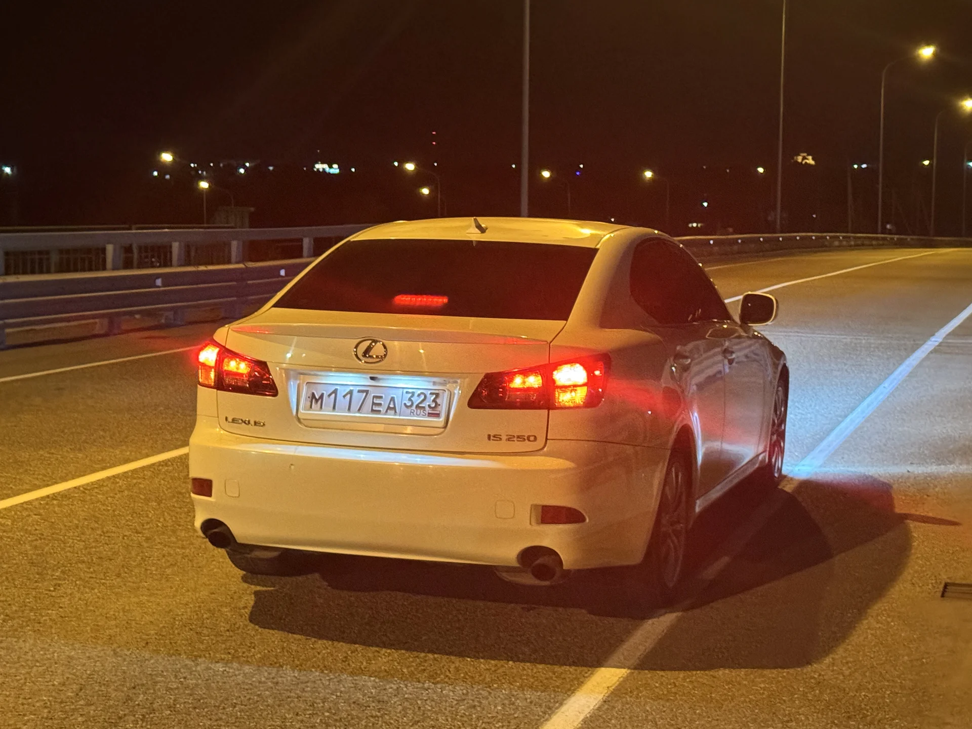 lexus is 250 - миниатюра 2