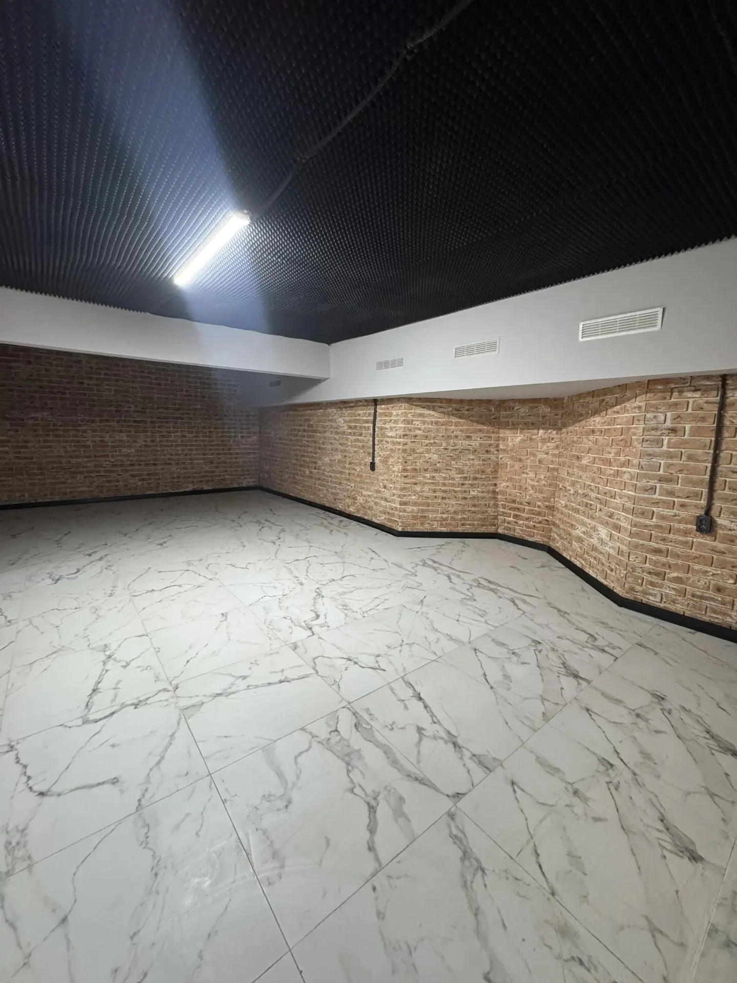 Кабинеты в 1 минуте от метро Сходненская 180.8 м²
