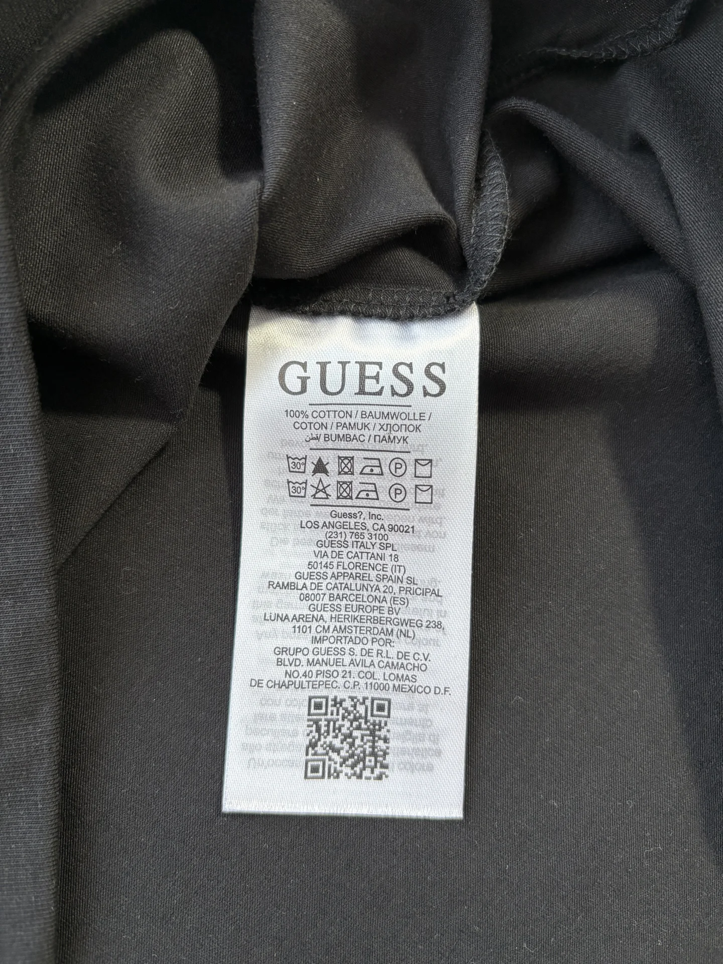 Мужская футболка guess чёрный цвет - миниатюра 6