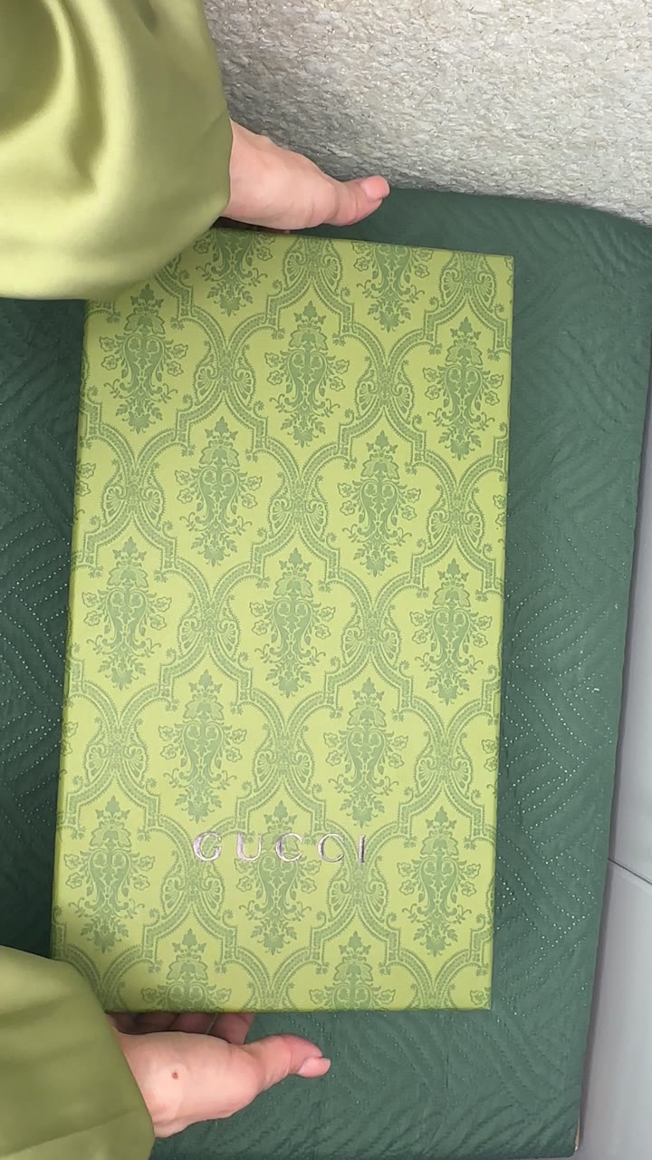 Лоферы мужские Gucci - видео 2