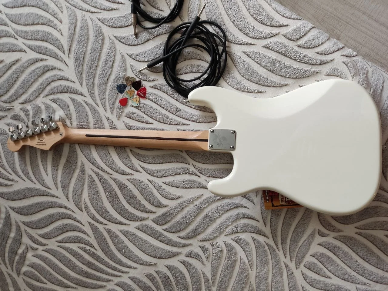 Fender Squier Bullet Stratocaster, Индонезия - миниатюра 5