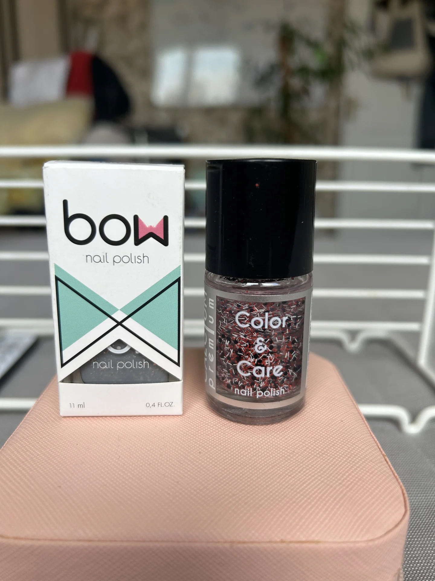 Лак для ногтей Bow и Color care сетом