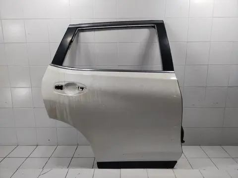 Дверь задняя правая Nissan X-Trail III рестайлинг (2017—2026)