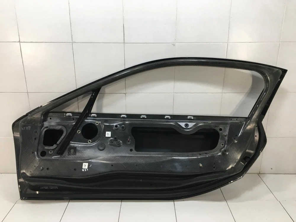 Дверь передняя правая BMW i8 I12 (2014—2017) - миниатюра 2