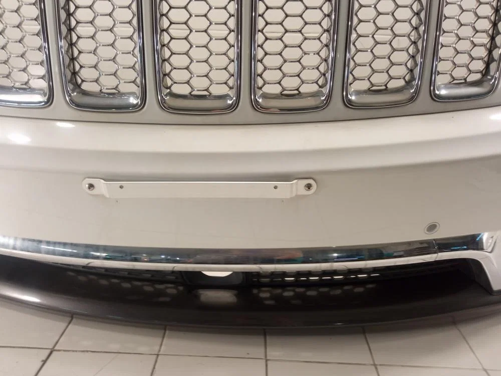 Бампер передний Jeep Grand Cherokee WK2 рестайлинг (2013—2023) - миниатюра 8