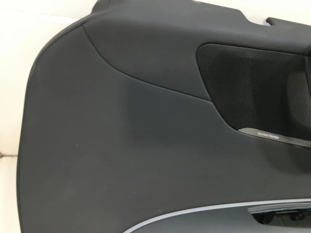 Обшивка двери передней правой BMW i8 I12 (2014—2017) - миниатюра 4