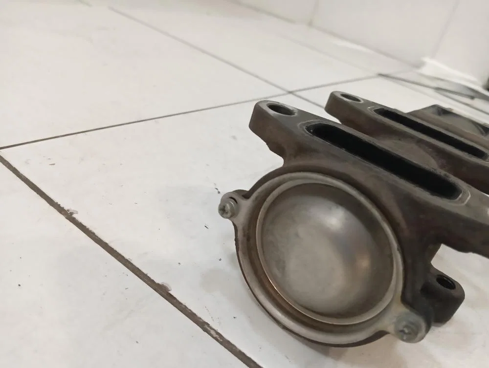 Клапан EGR Hino 300 300 (Dutro) - миниатюра 4