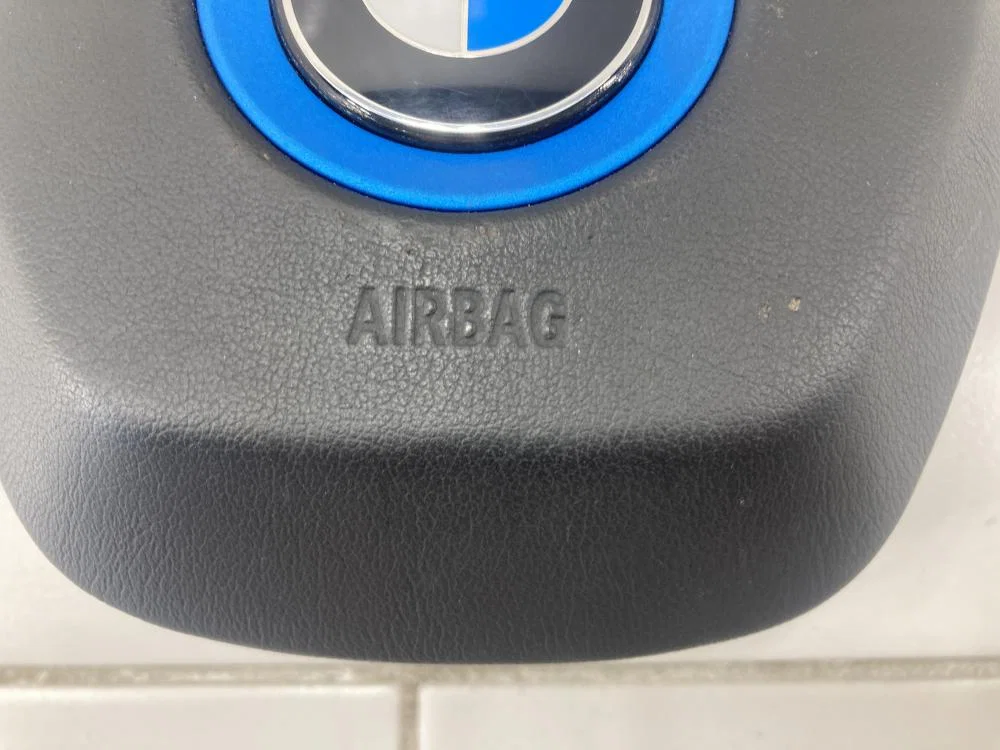 Подушка безопасности в рулевое колесо BMW i8 I12 (2014—2017) - миниатюра 6