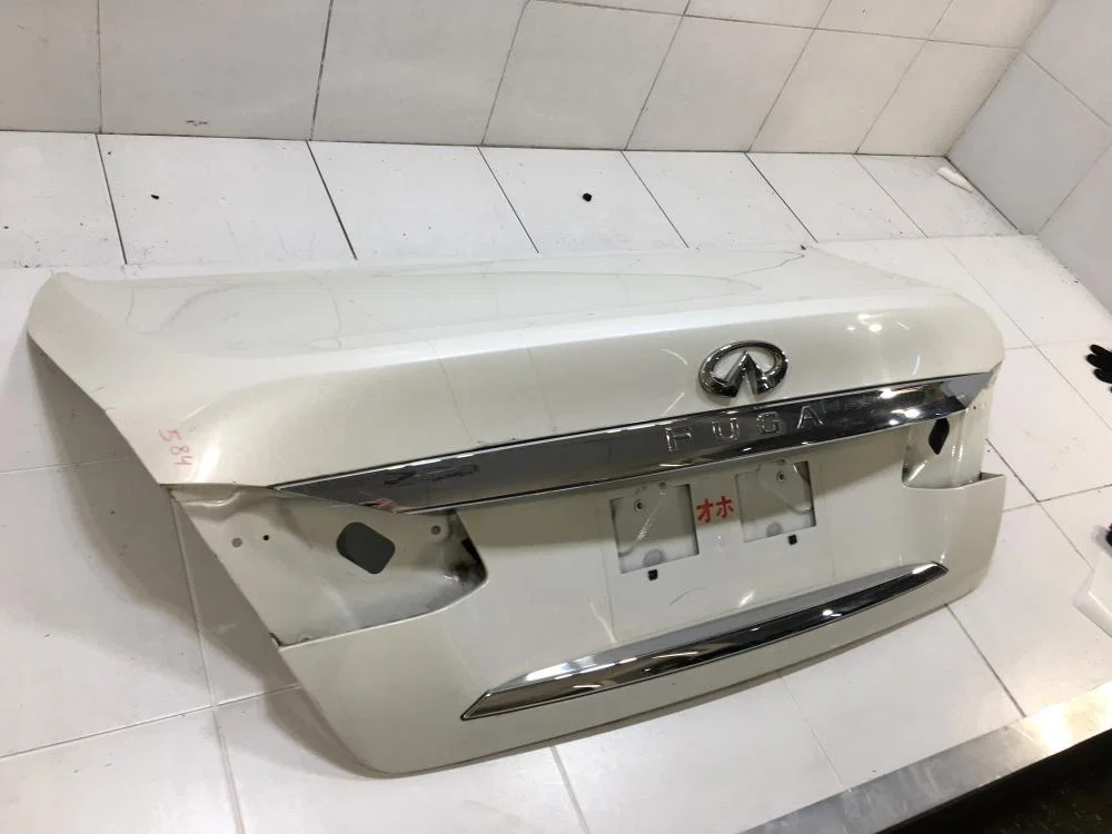 Крышка багажника Infiniti Q70 I рестайлинг (2015—2019) - миниатюра 3