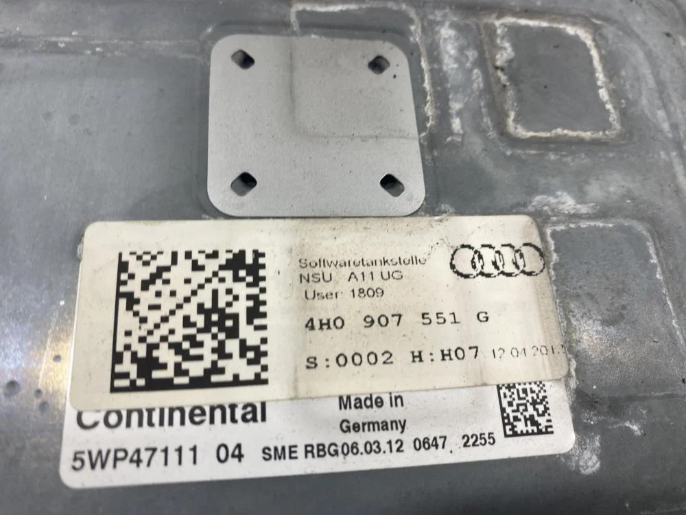 Блок управления двигателем Audi A8 D4 (2010—2014) - миниатюра 6
