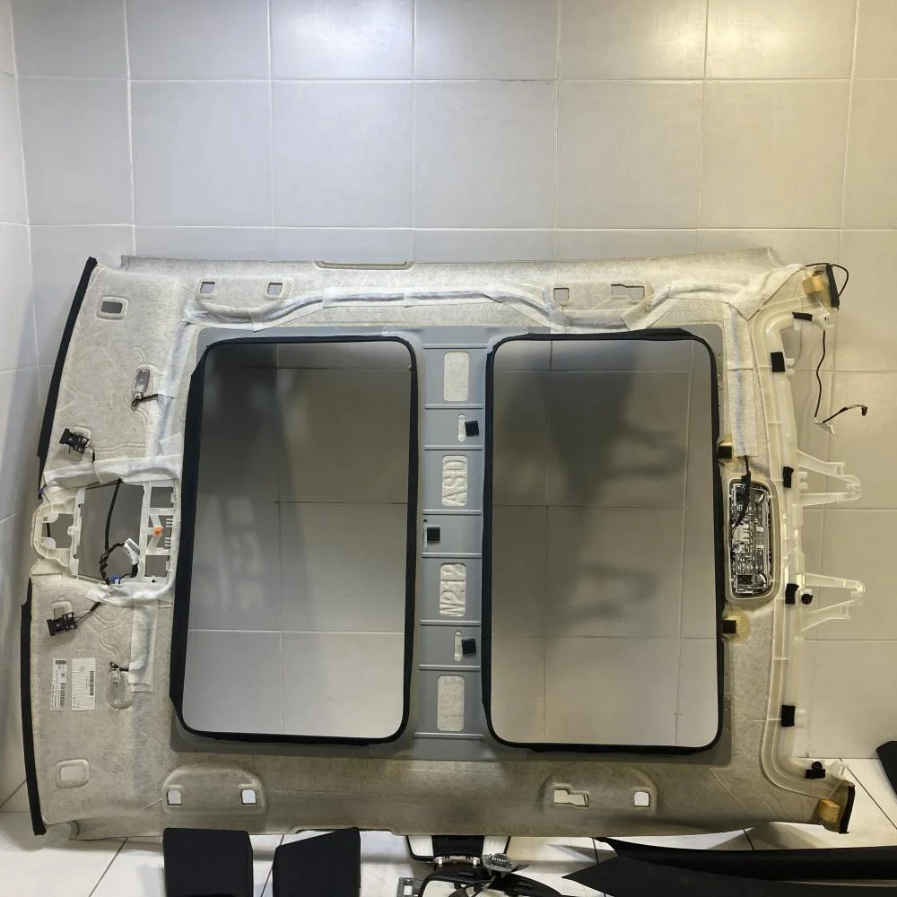 Обшивка потолка Mercedes-Benz E-класс W212/S212/C207/A207 рестайлинг (2013—2016) - миниатюра 3