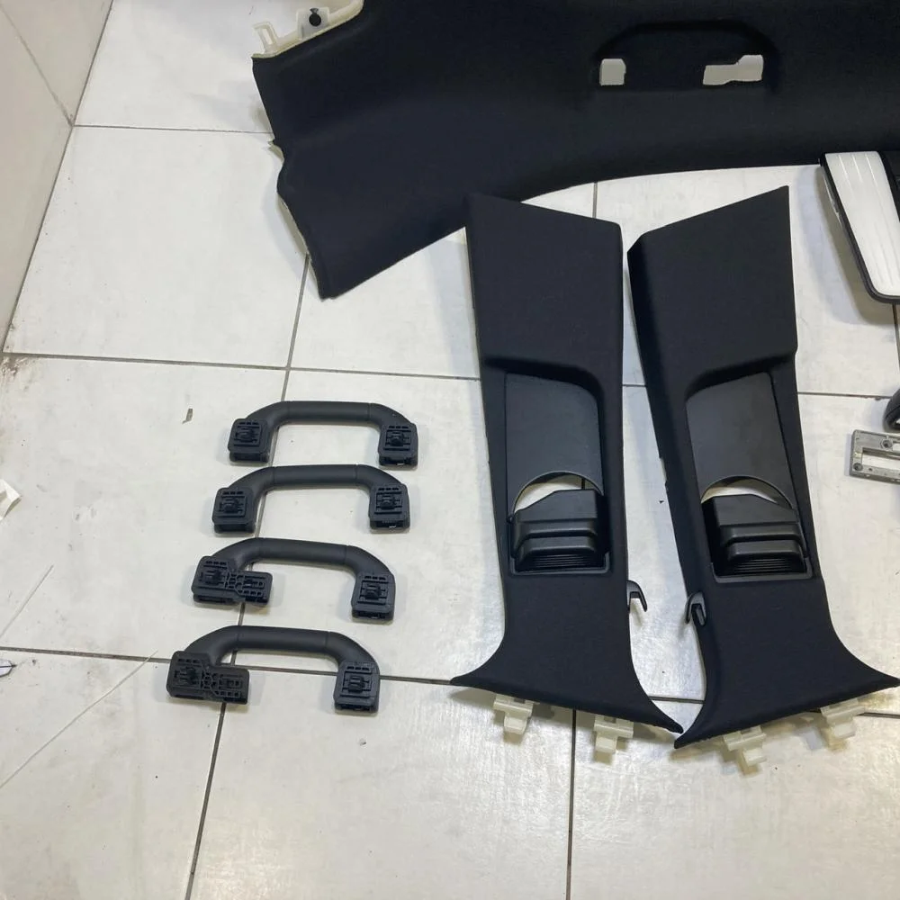 Обшивка потолка Mercedes-Benz E-класс W212/S212/C207/A207 рестайлинг (2013—2016) - миниатюра 5