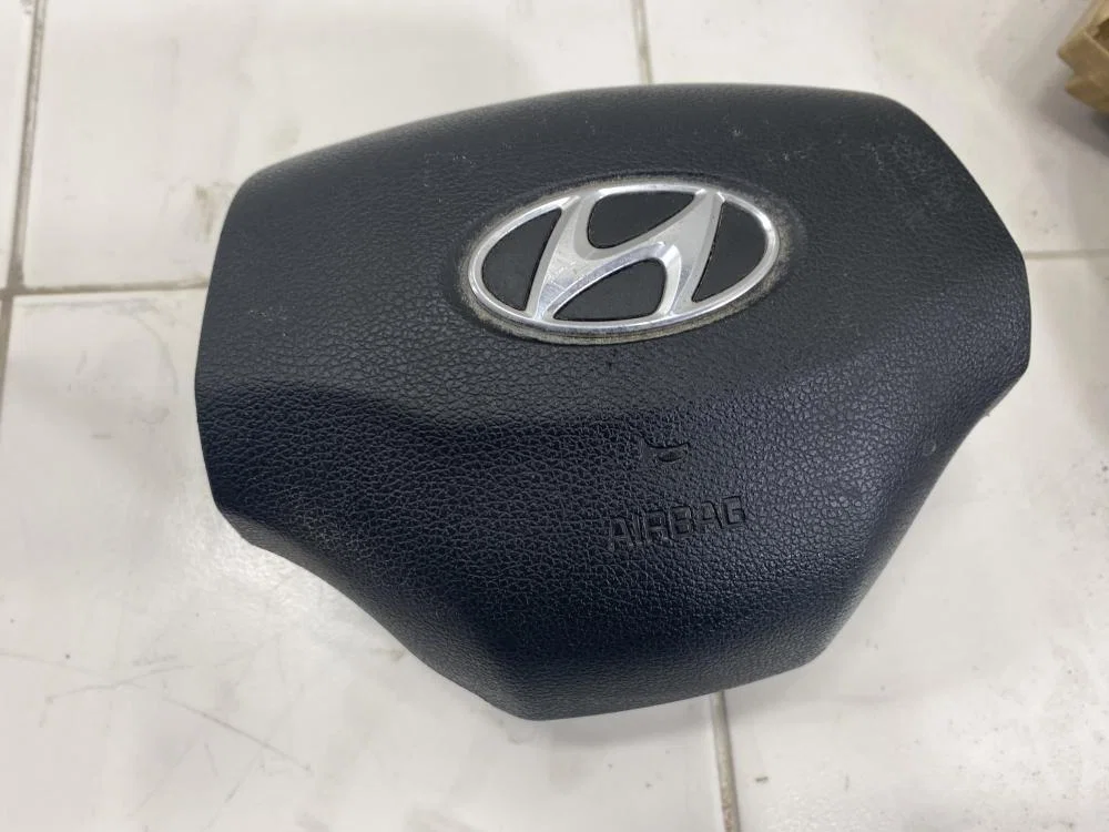 Подушка безопасности в рулевое колесо Hyundai Elantra VI (2015—2019) - миниатюра 4