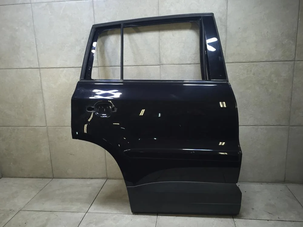 Дверь задняя правая Volkswagen Tiguan I (2007—2011) - изображение 1